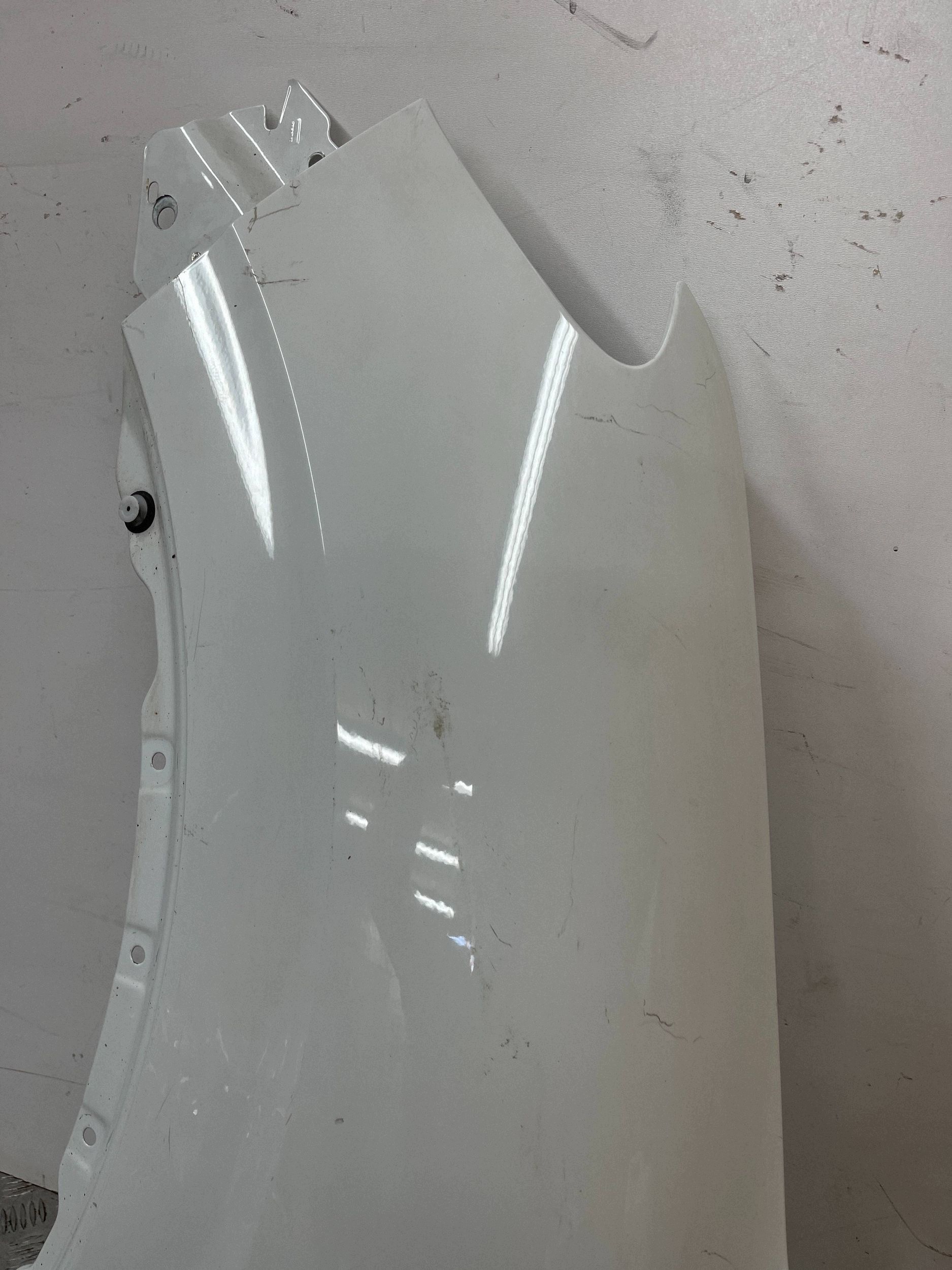 fender front front left RENAULT KADJAR 15- 631014940R
