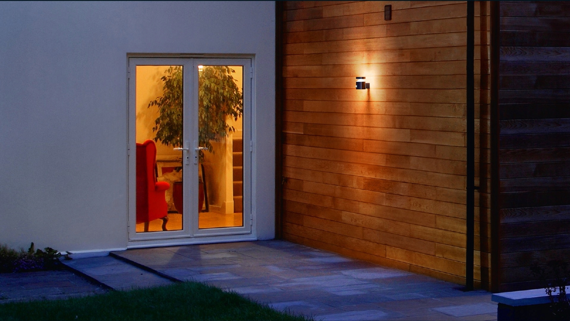 Kinkiet Lampa Elewacyjna Oprawa LED 6W LEDVANCE Materiał dominujący metal