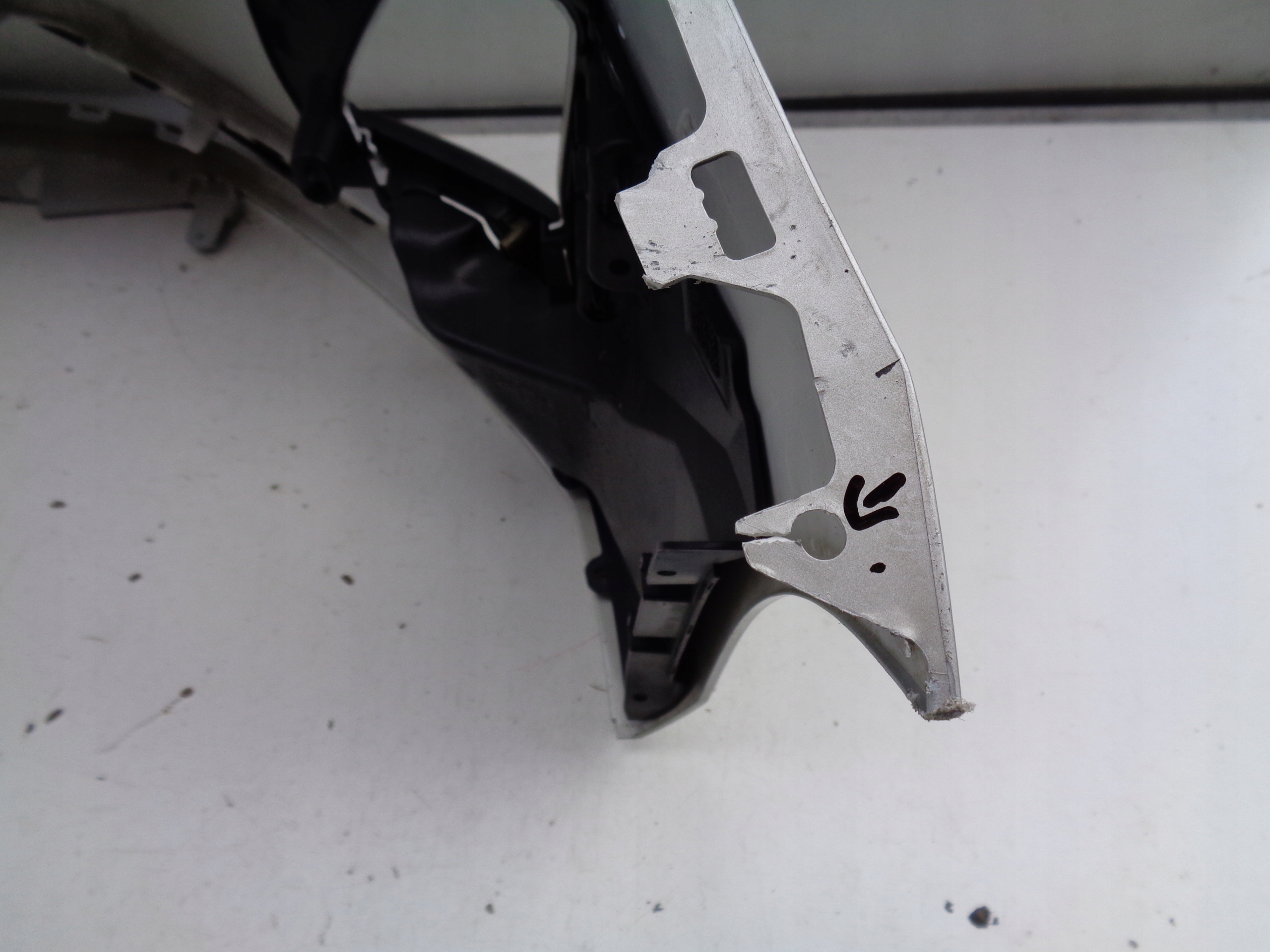 FRONTSTOSSSTANGE FORD FOCUS MK4 18- NR 40744