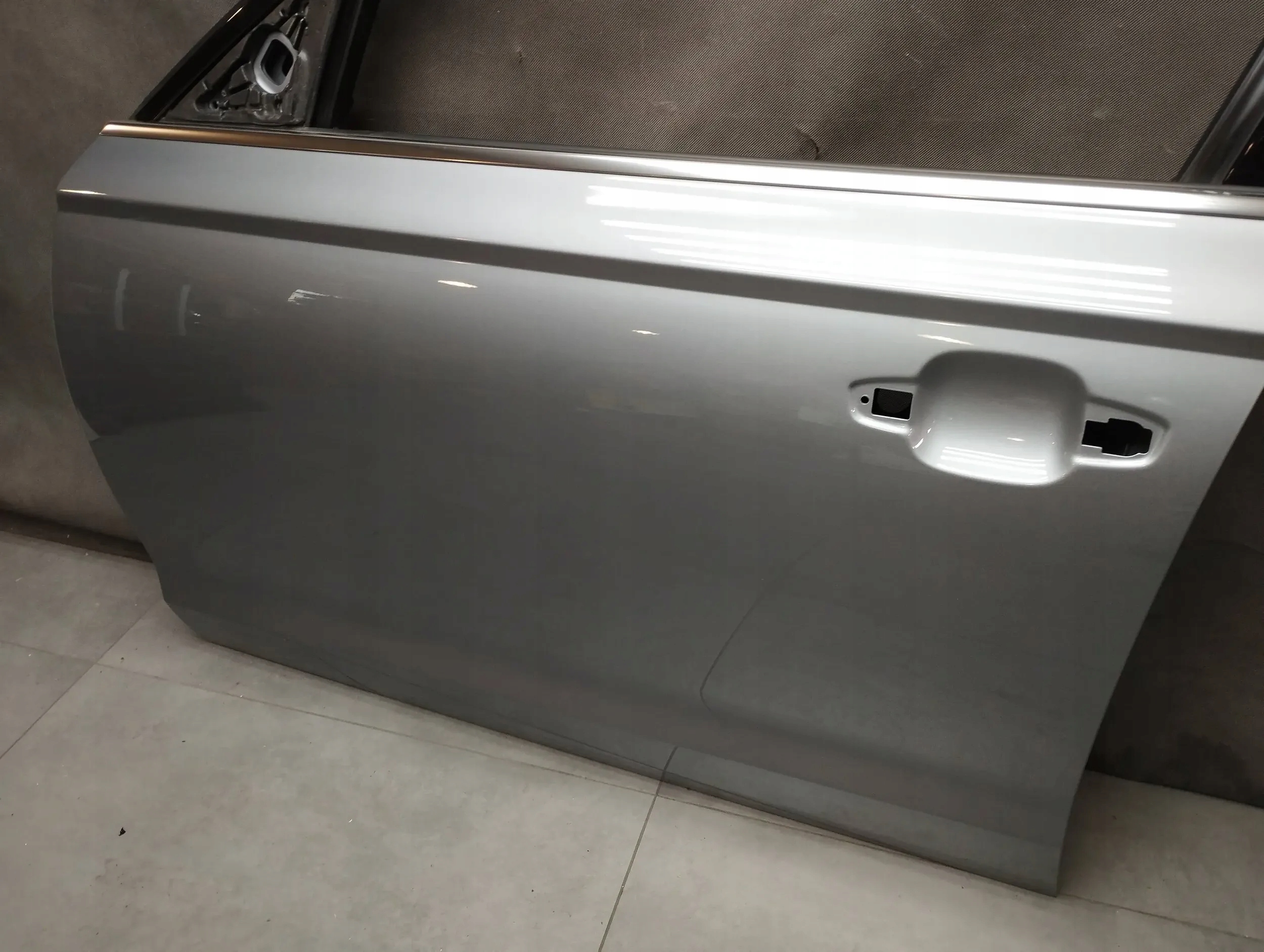 Audi A6 C7 4G door left front LX7P