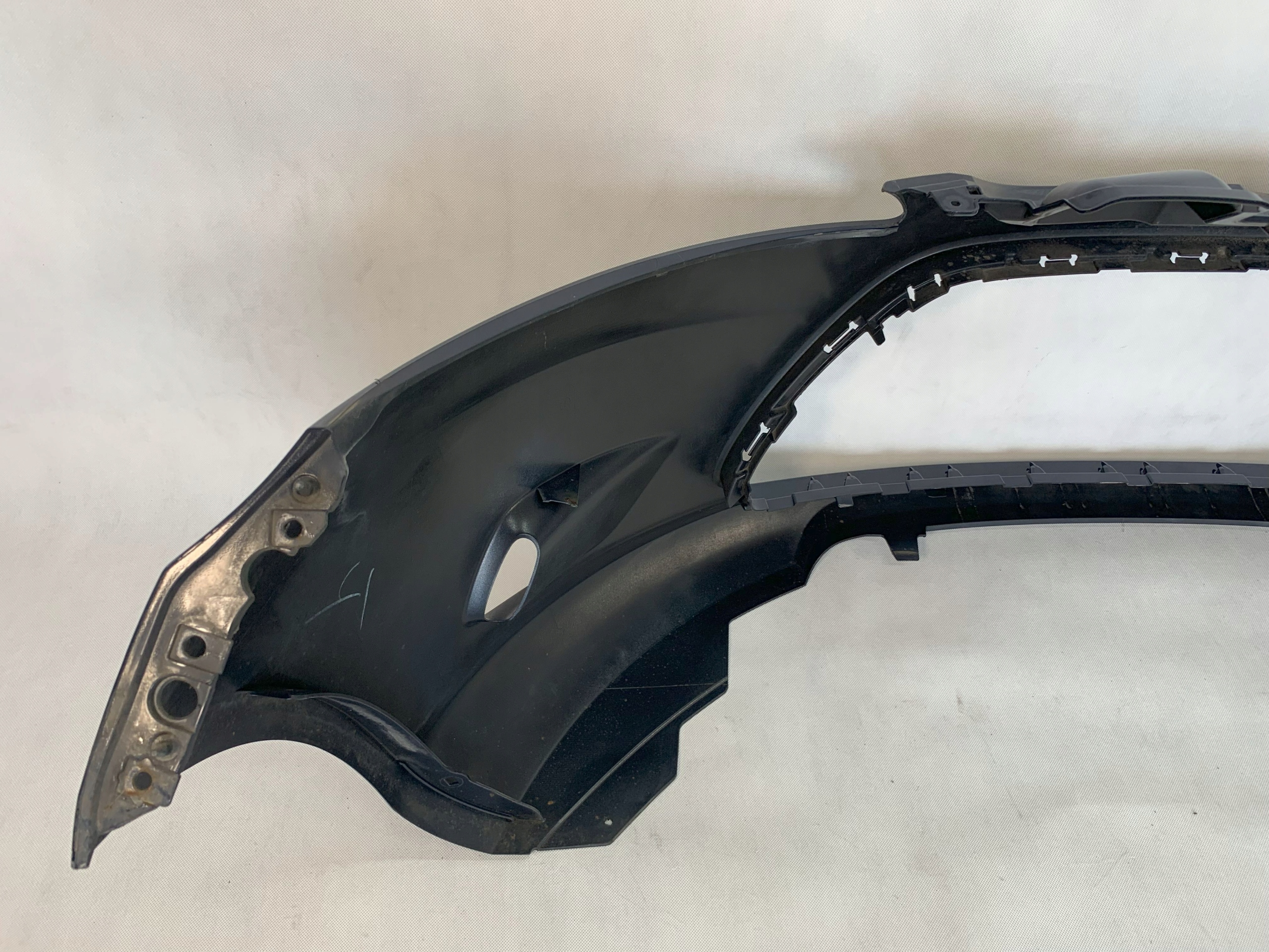 front bumper Ford Fiesta mk7 08-12r 8A61-17757-A 06.25