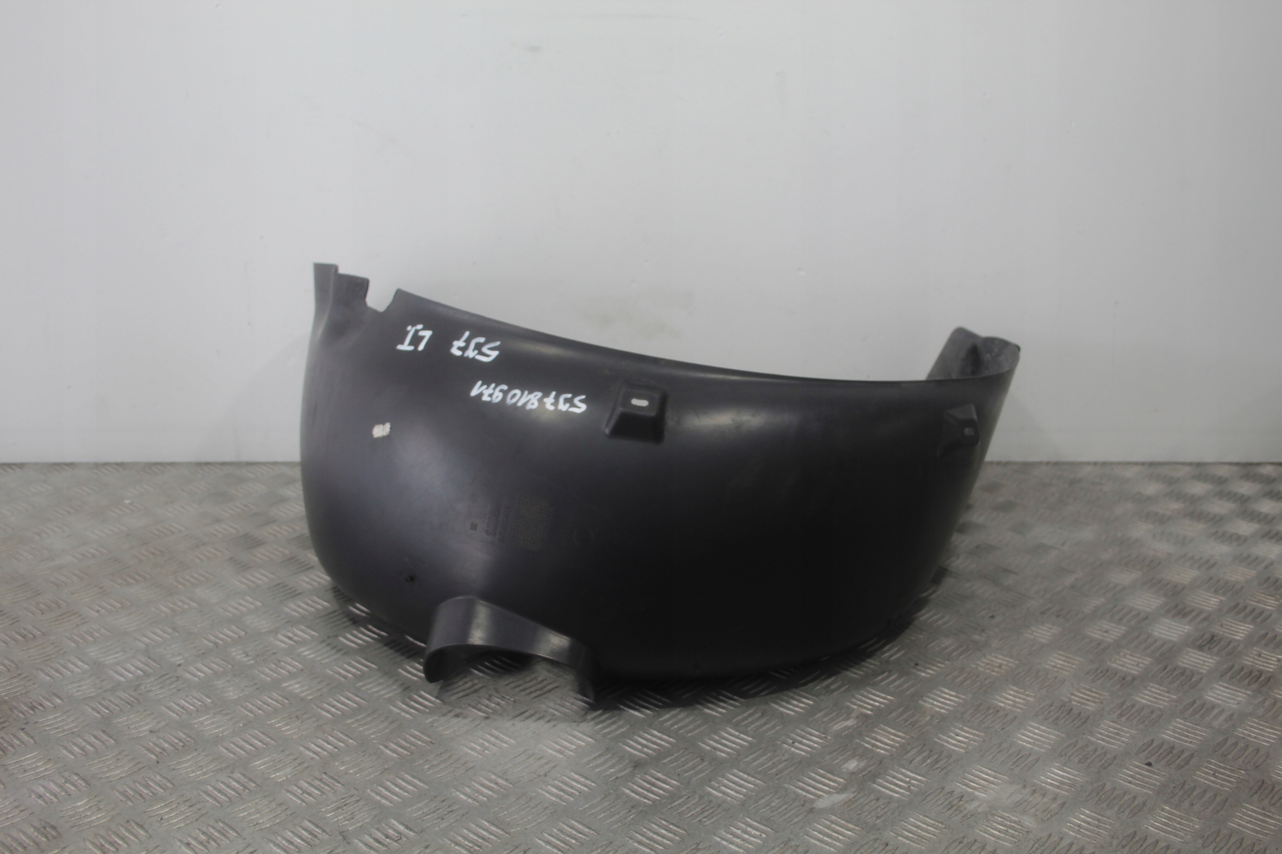 mudguard left rear part SKODA ROOMSTER LIFT 5J7