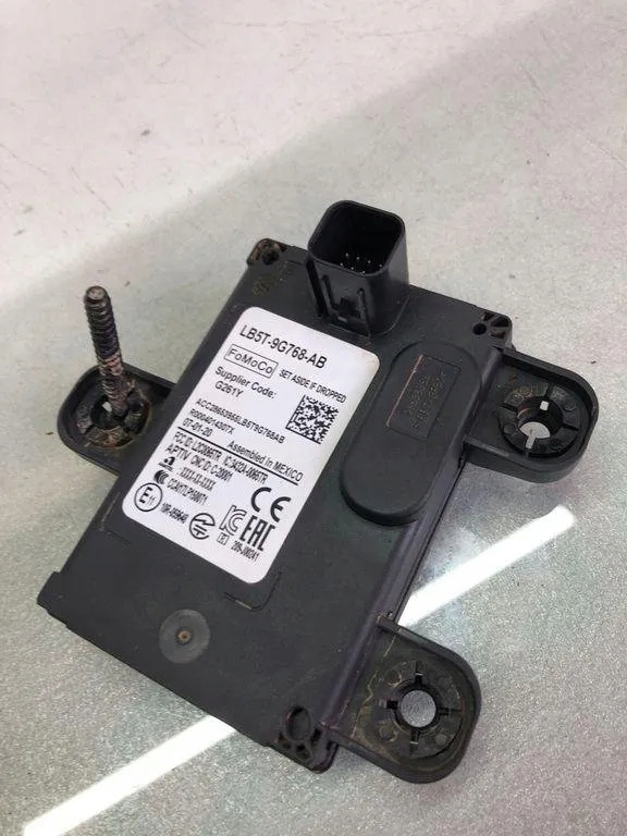FORD LB5T9G768 2.0л Дизель 2021