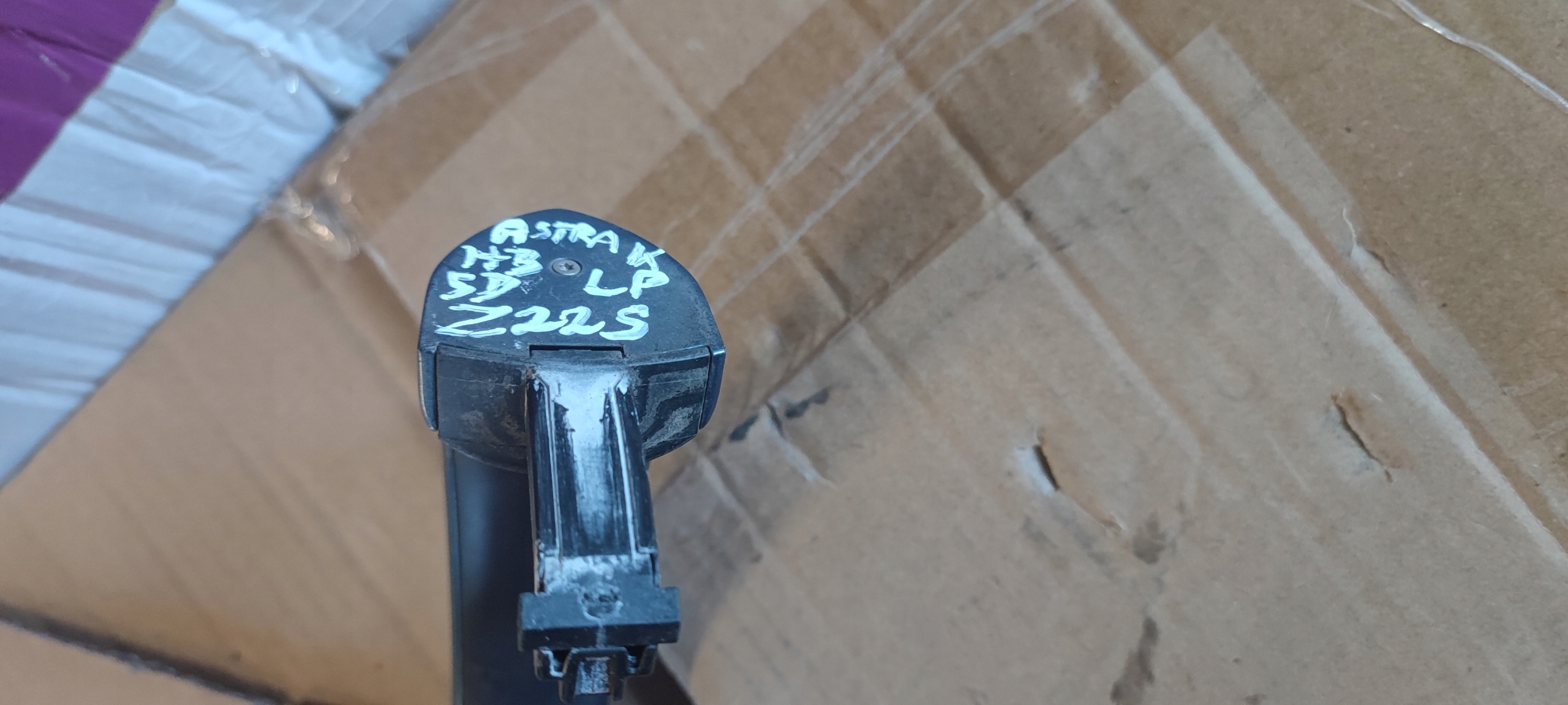 OPEL ASTRA K handle exterior door left front KEYLOOK 4PIN HB Z22S