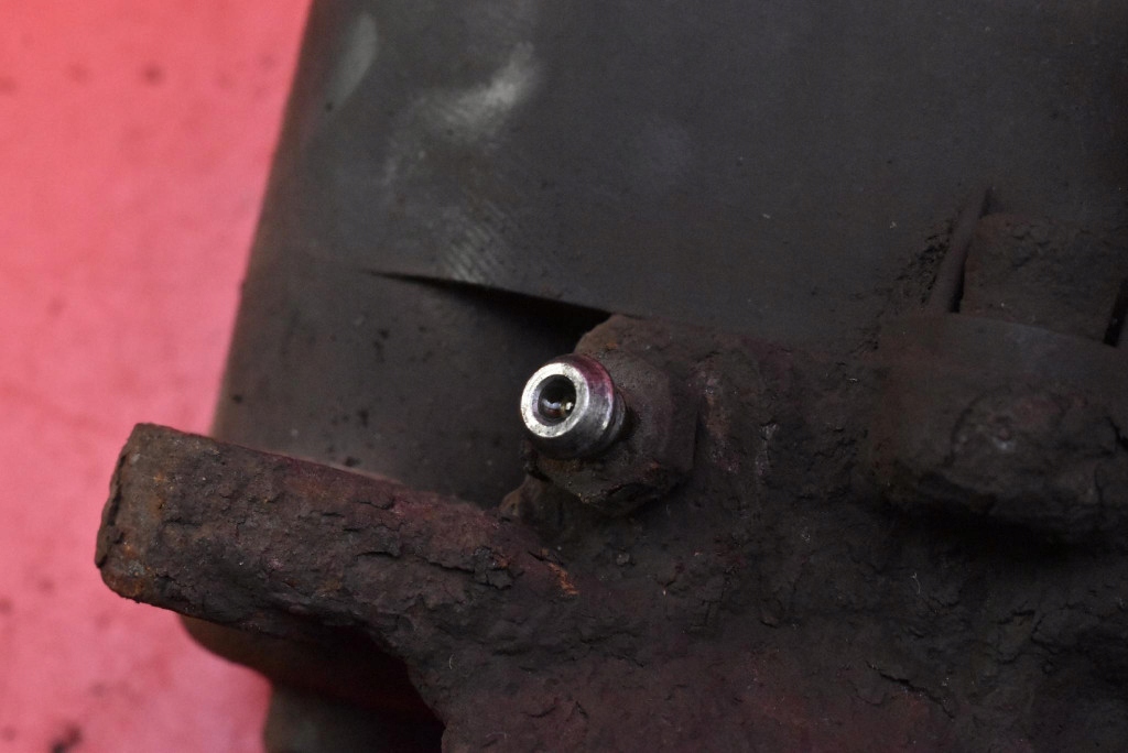 caliper brake left rear part FORD S-MAX MK1 2.0 16V 145 KM 06-10