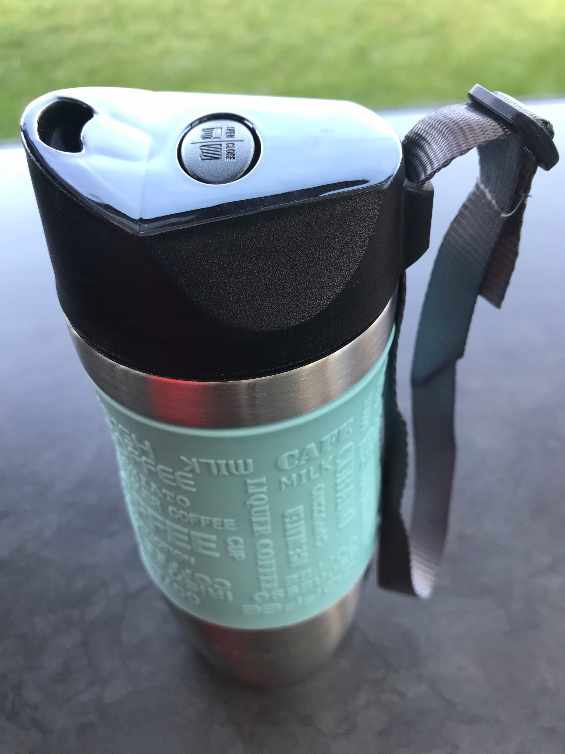 KUBEK TERMICZNY BIDON TERMOS 380ml STALOWY DO SZKOŁY TURYSTYCZNY Z UCHWYTEM EAN (GTIN) 5710688189007