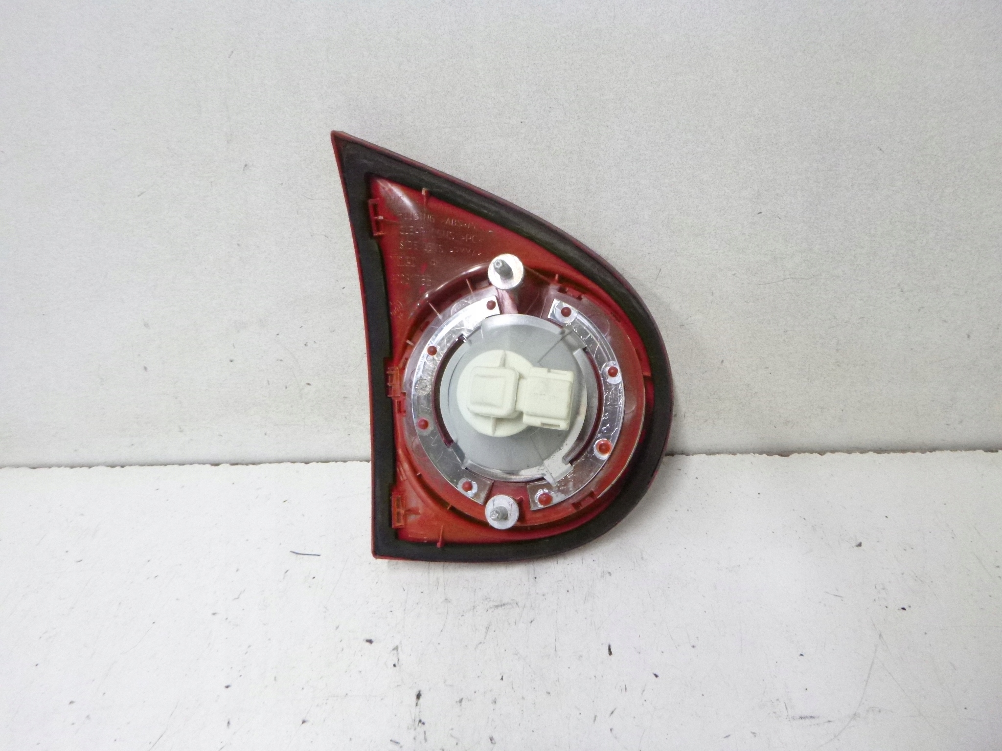 light rear right z bonnet VW Volkswagen Golf V 5d 2004r.