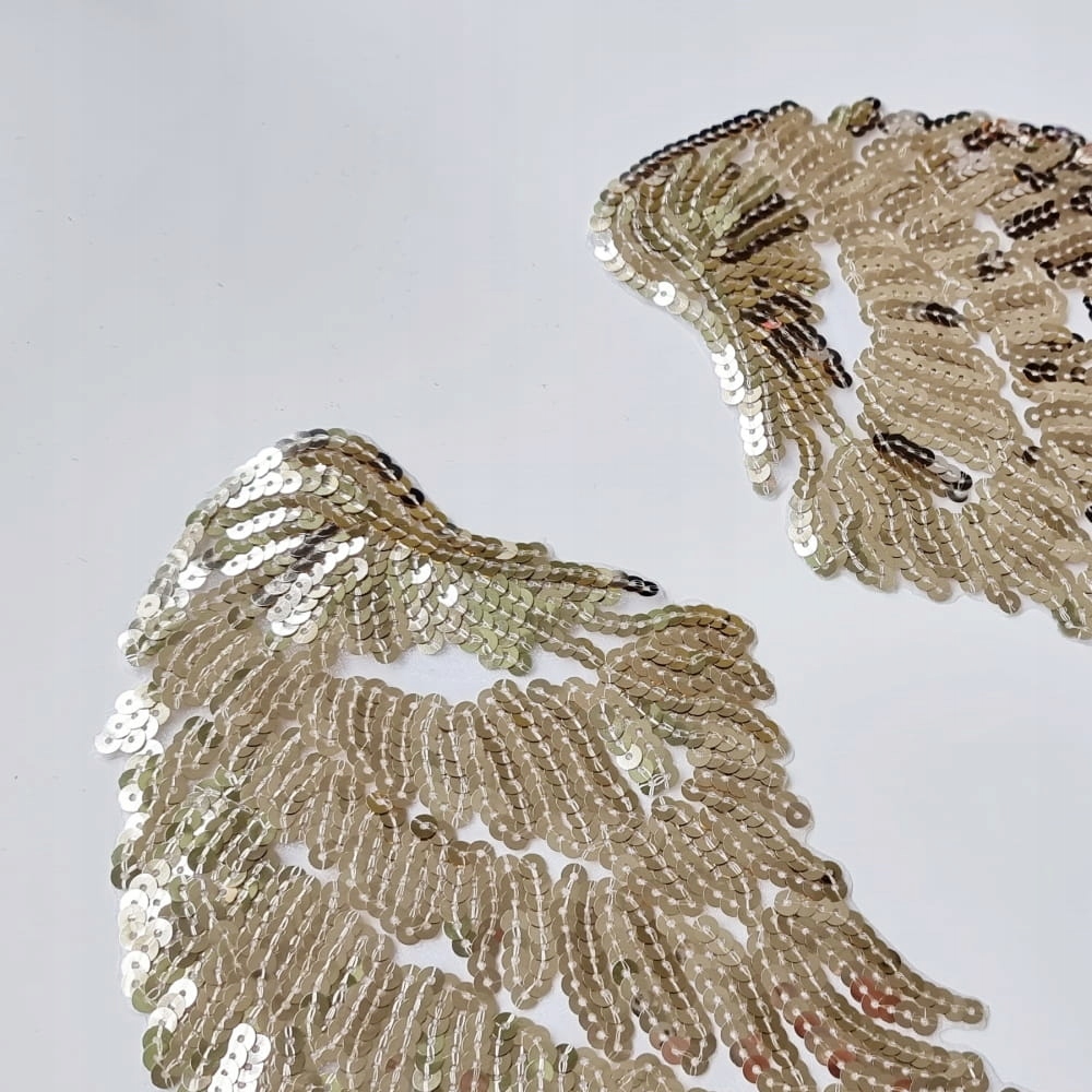 Aplikacja termo na odzież - Skrzydła cekinowe Marka inny