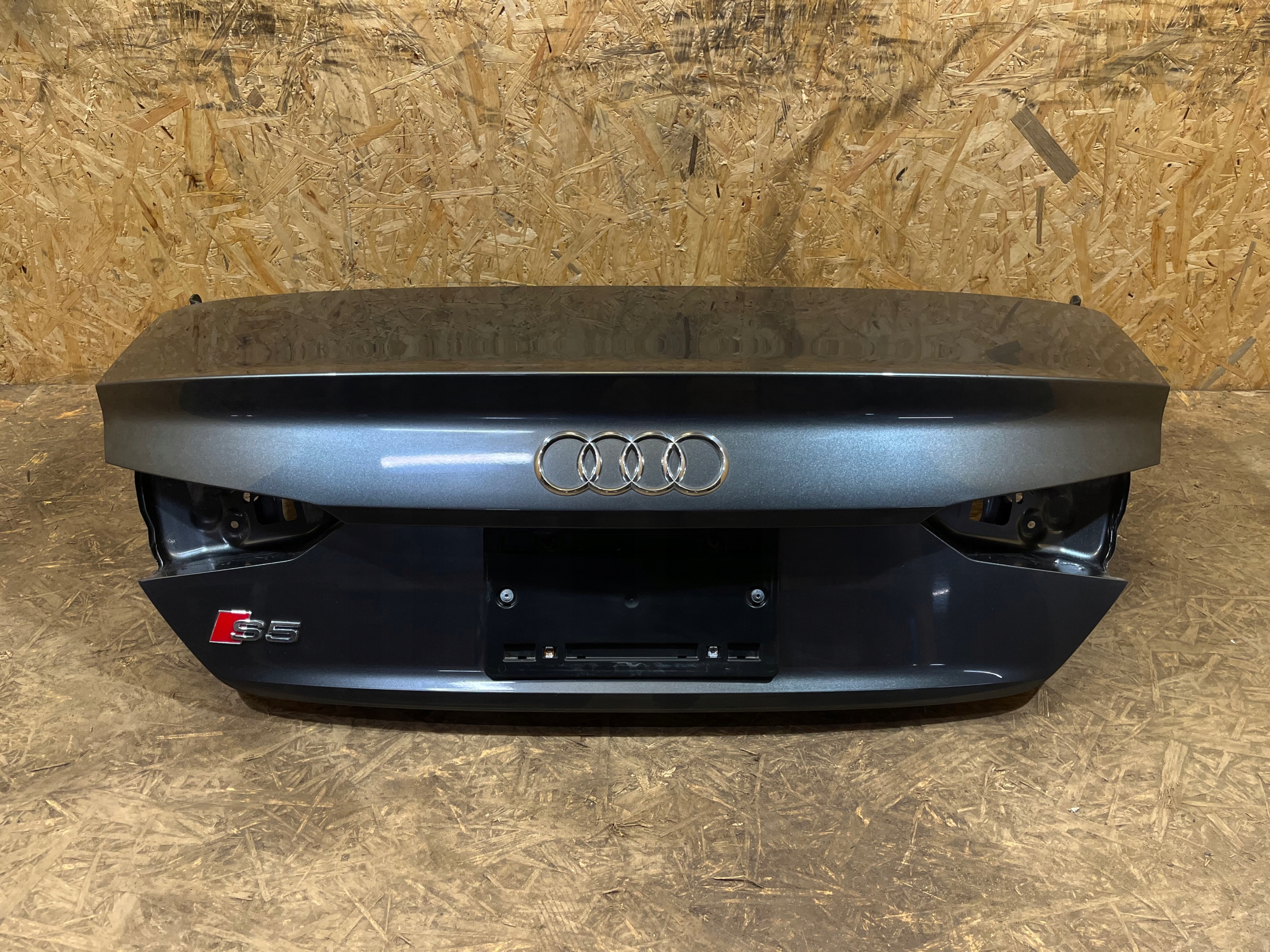 IDEALNA boot doors W colour AUDI A5 S5 B9 8W CABRIO + hinges LZ7S Z7S 1