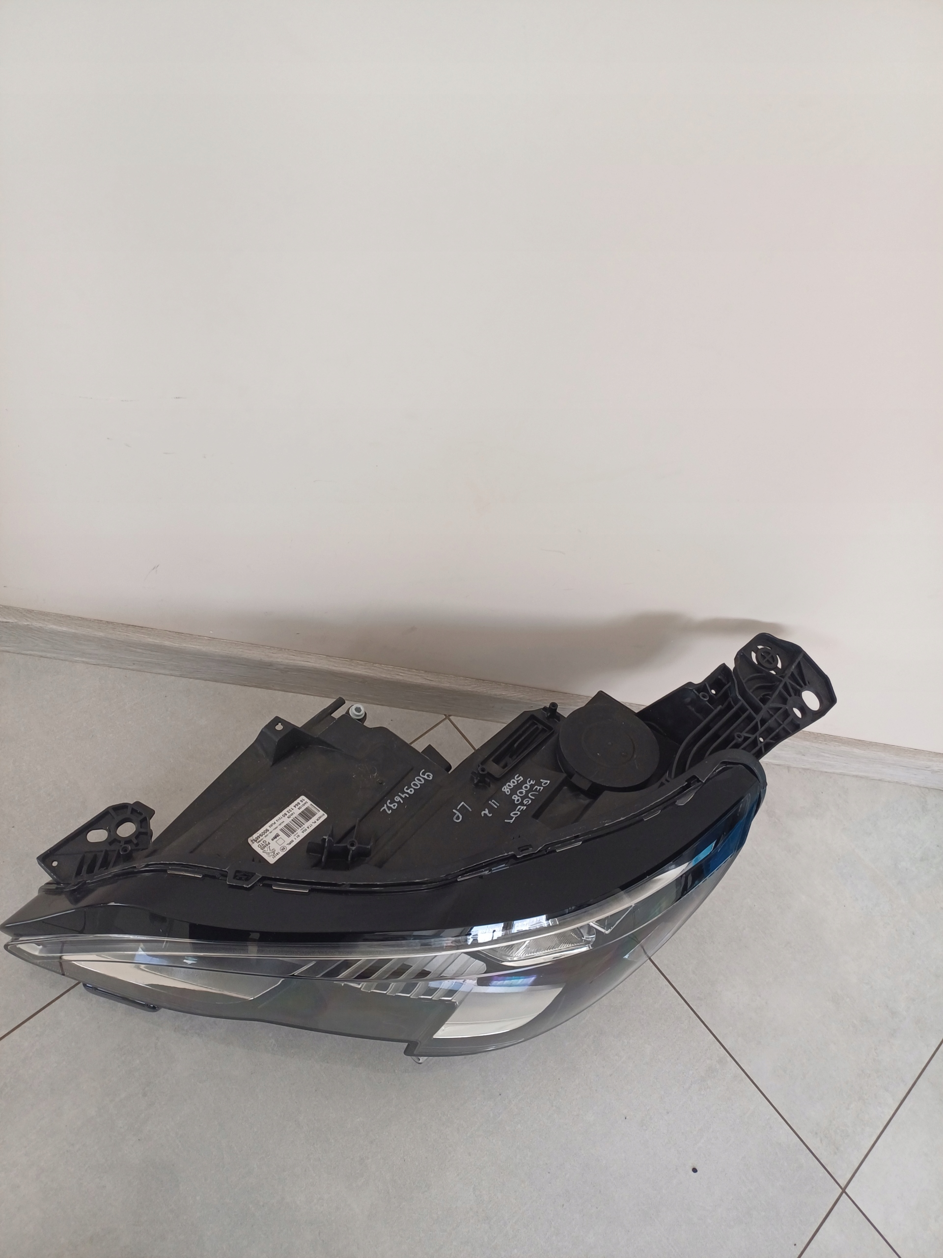 light left front front PEUGEOT 3008 5008 II 2 90094692