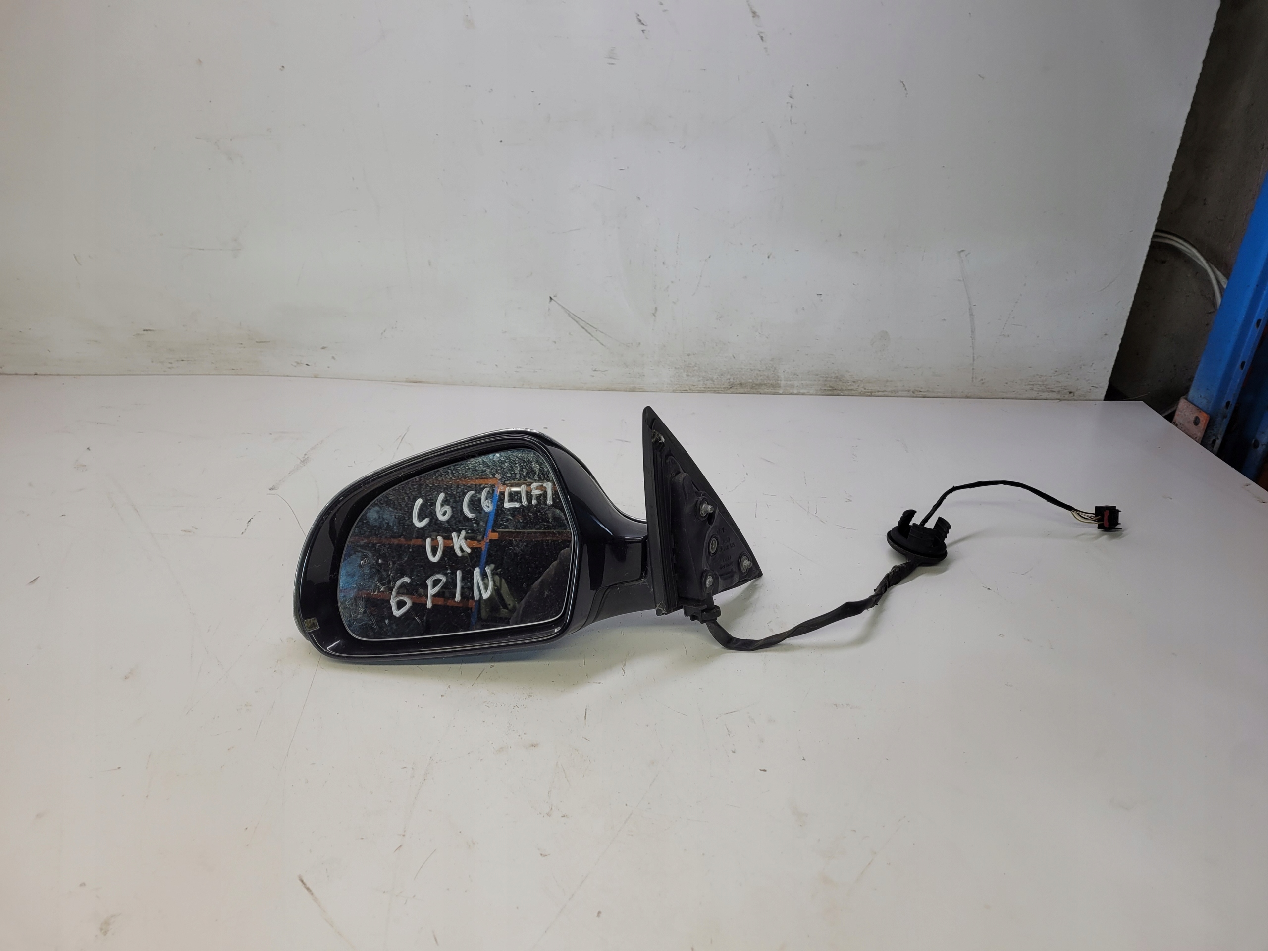 mirror left front AUDI A6 C6 LIFT CHROM 6-PIN UK