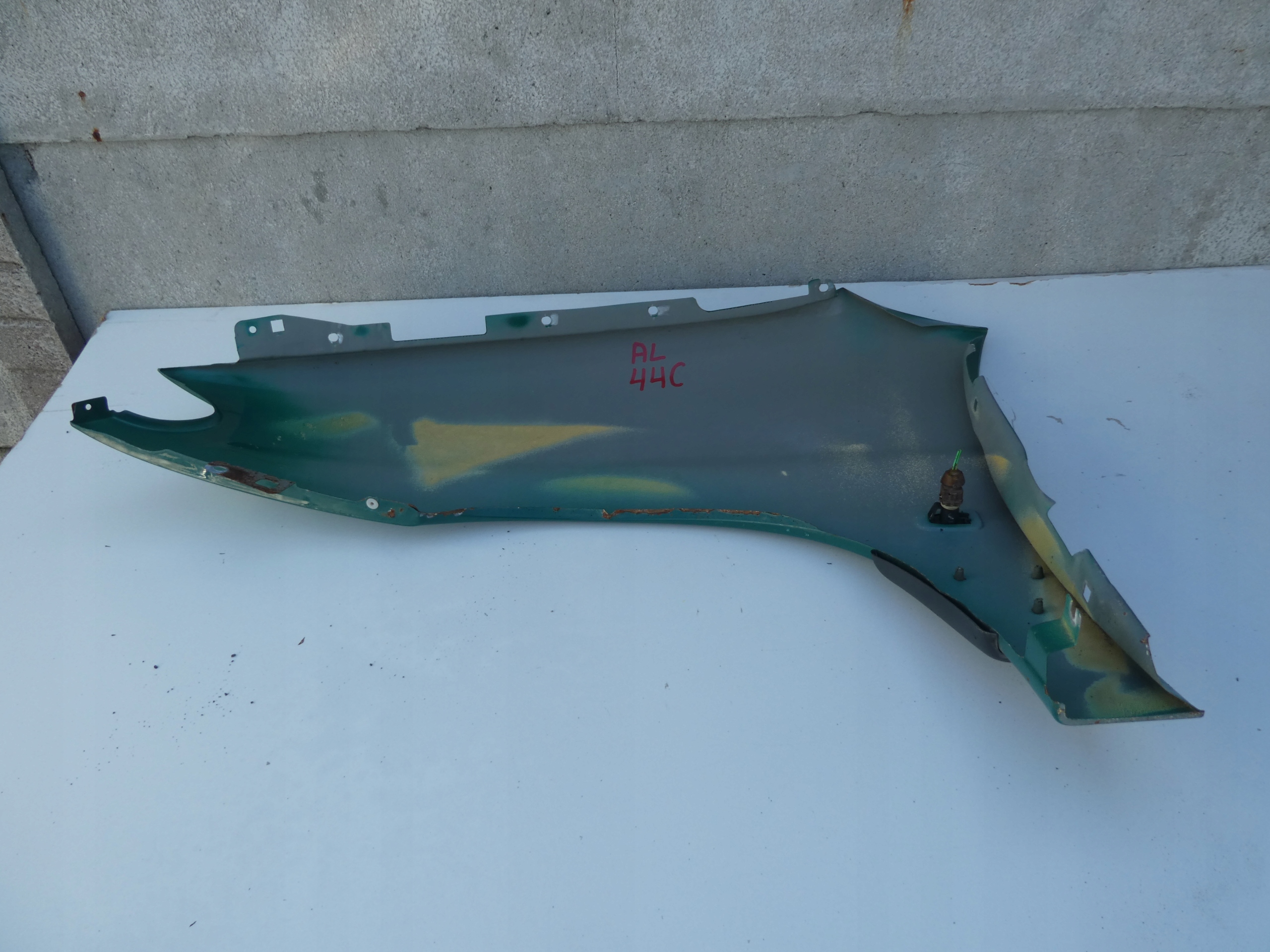 fender front front CITROEN BERLINGO and 1 right