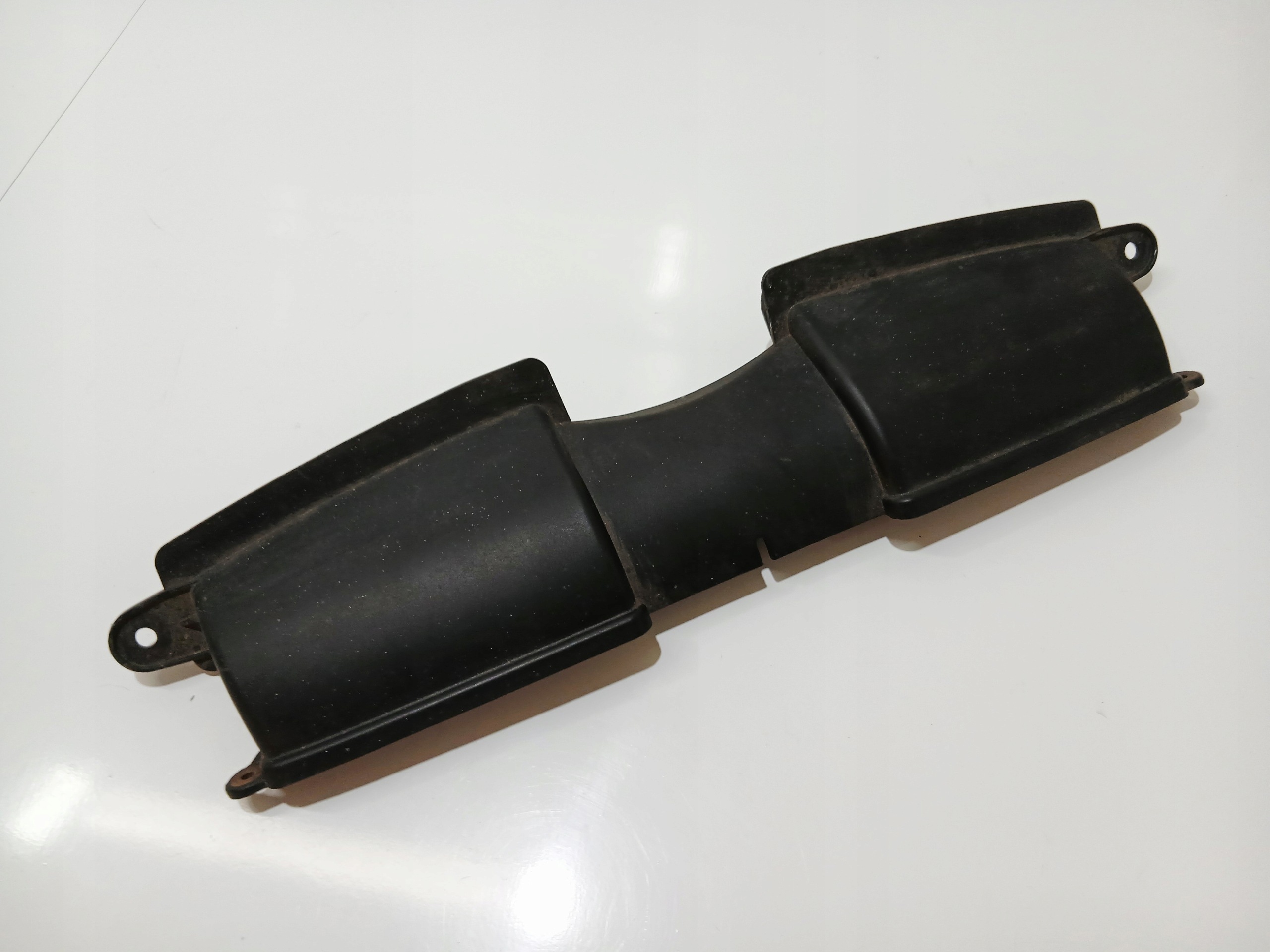 drain intake air BMW E90 E91 LCI 7541738