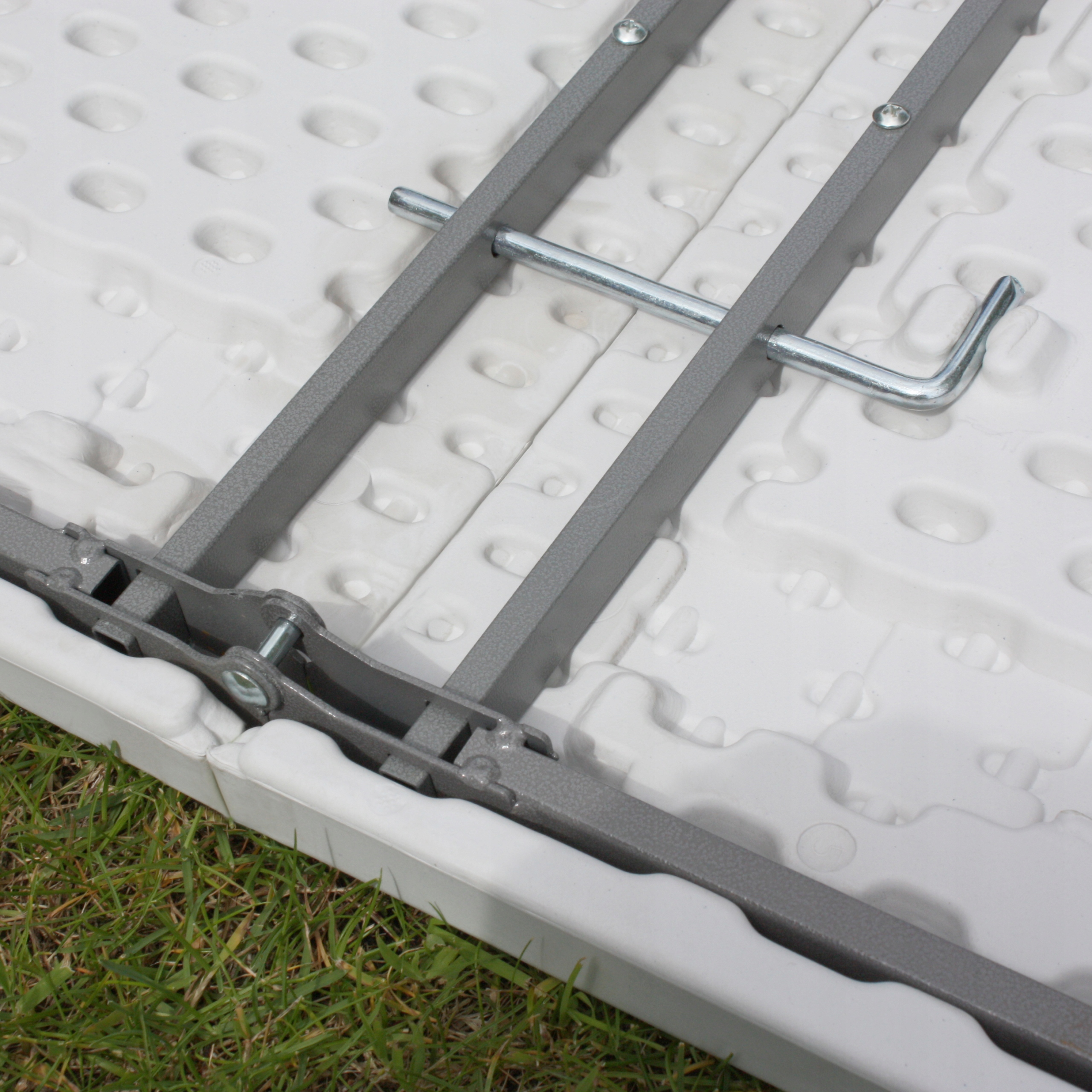 STÓŁ CATERINGOWY BANKIETOWY OGRODOWY TURYSTYCZNY ROZKŁADANY SKŁADANY 180 cm Materiał dominujący tworzywo sztuczne