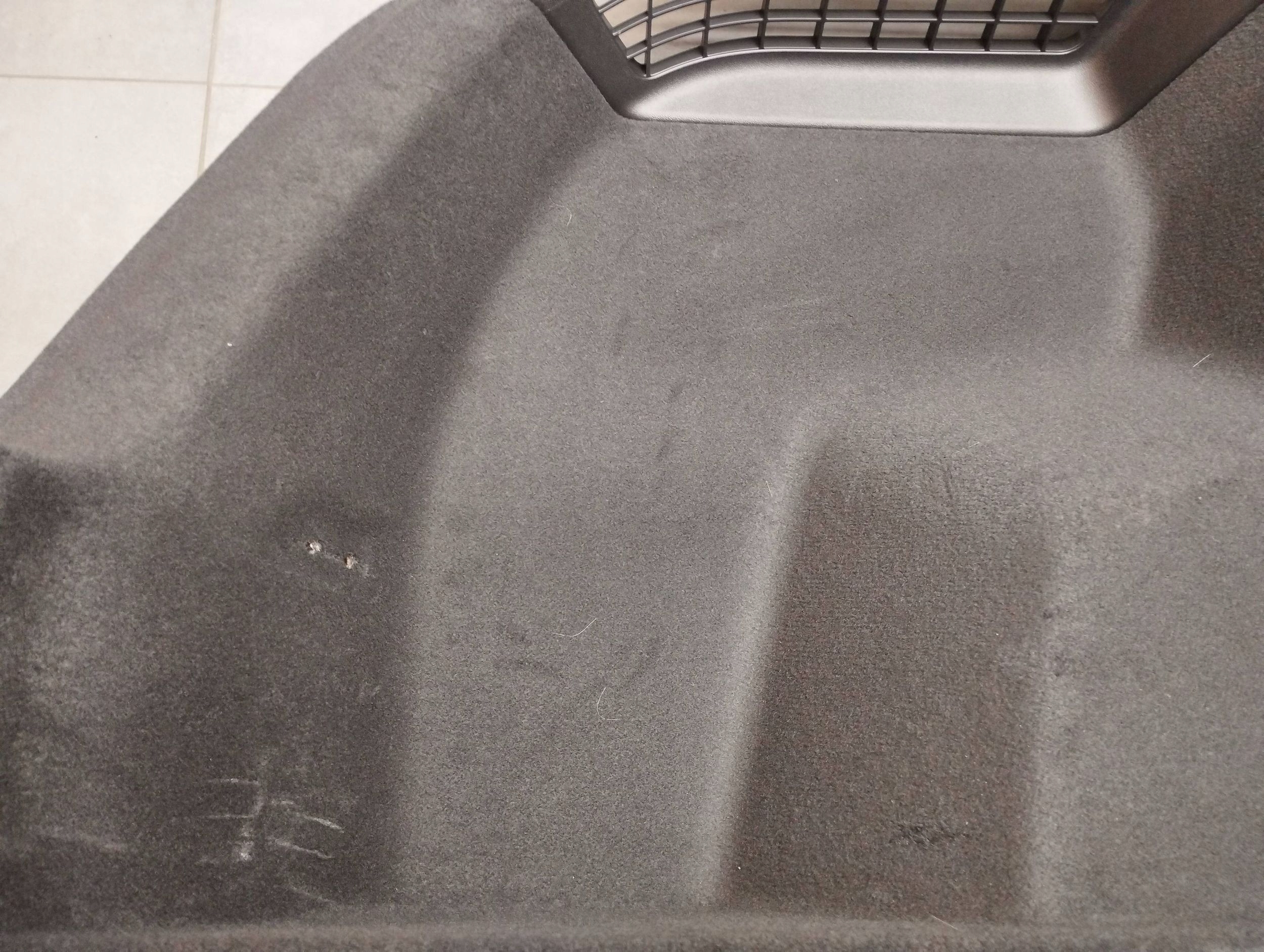 Audi Q4 e-tron boot upholstery left 89A863879D