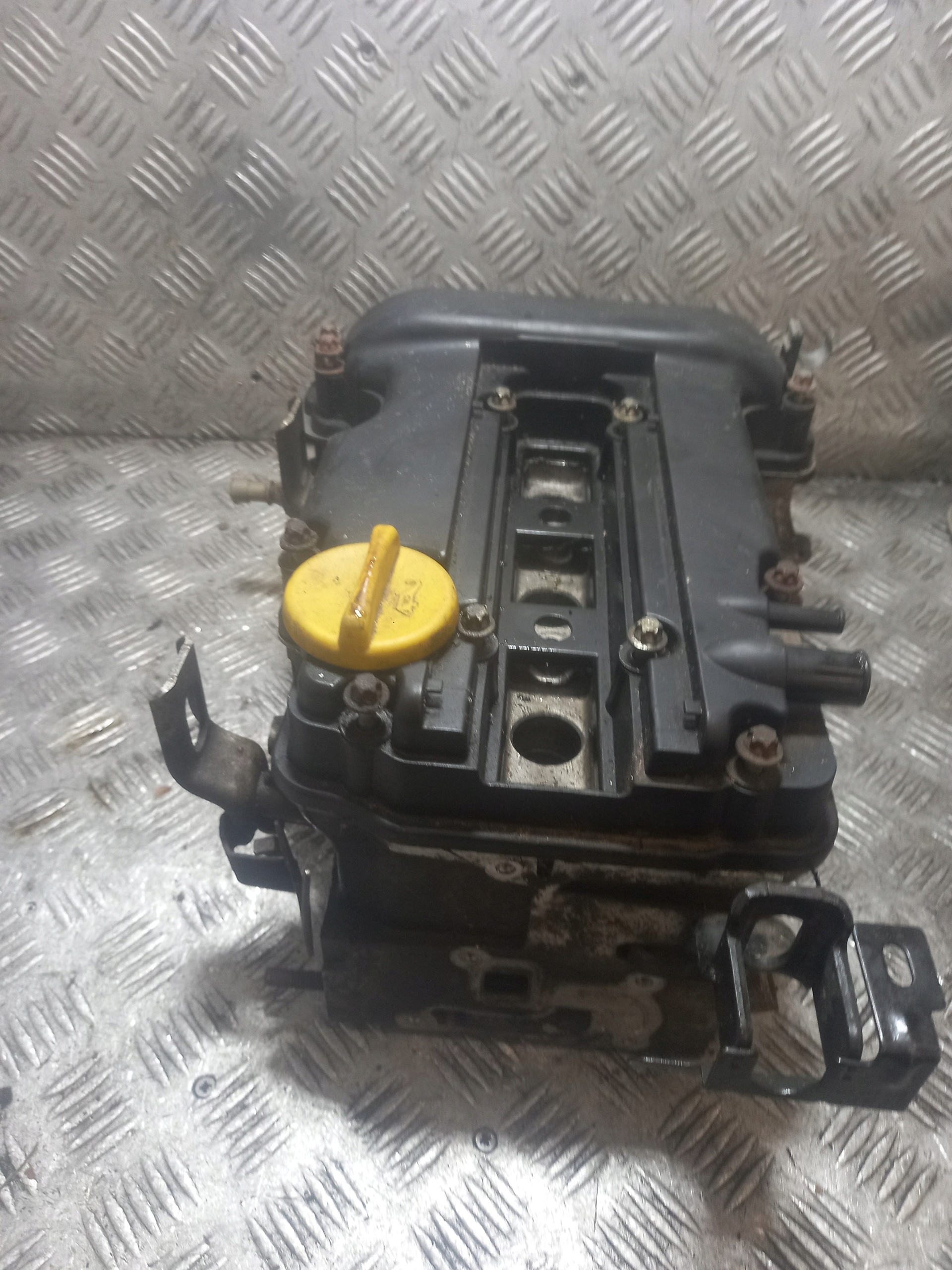 TESTATA OPEL CORSA D 55564106