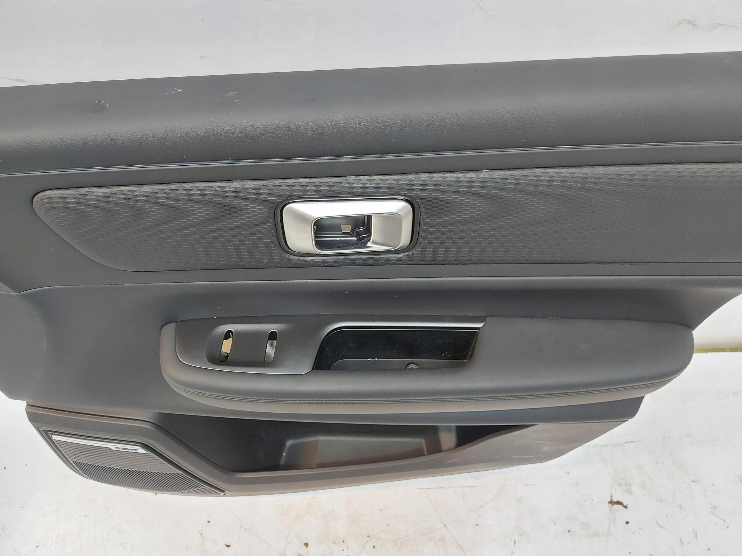 Jaecoo 7 PHEV 2025 side upholstery door right right front ANGLIK !