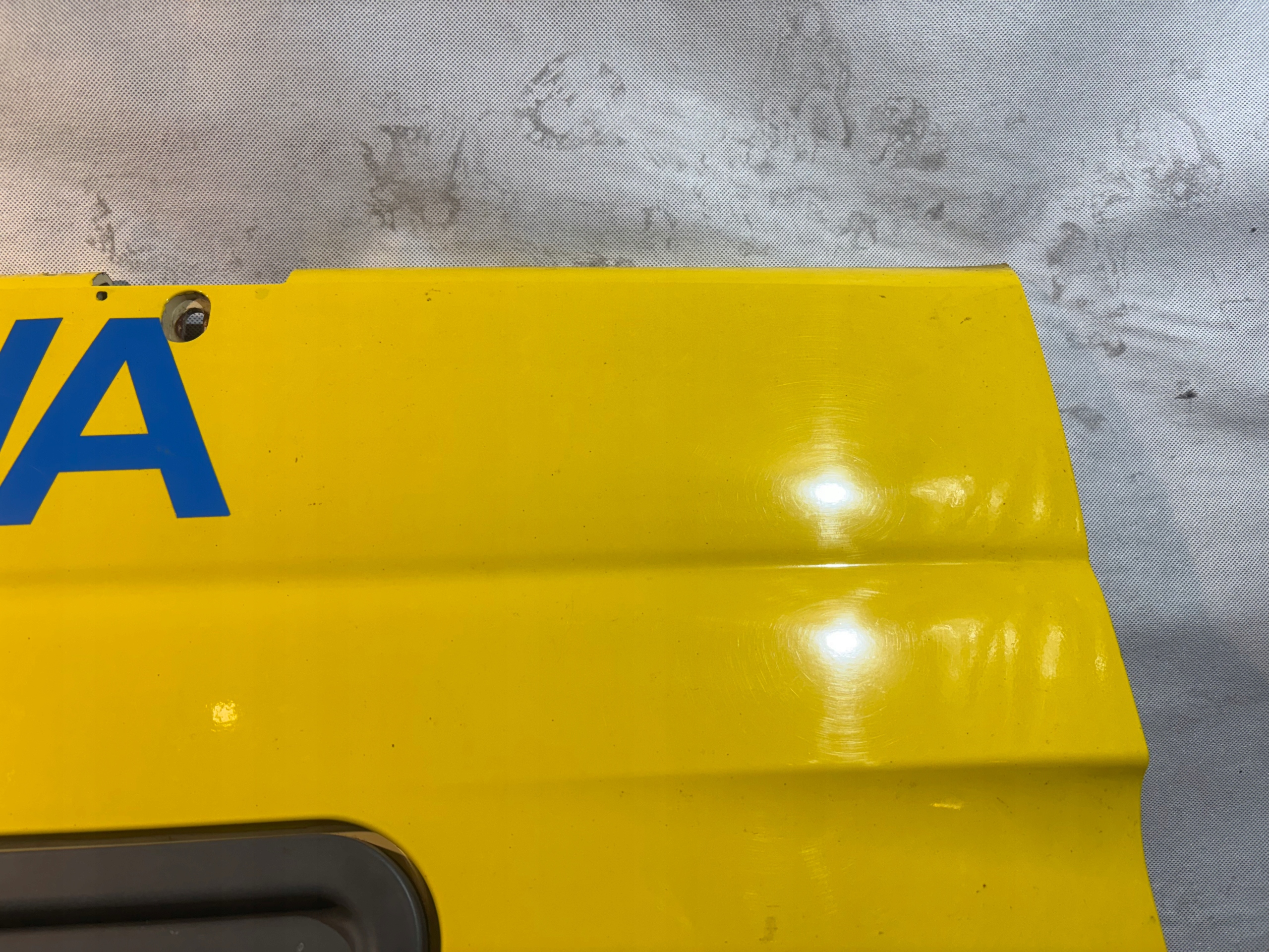 bonnet grille front MAN TGA 81.61110.0053