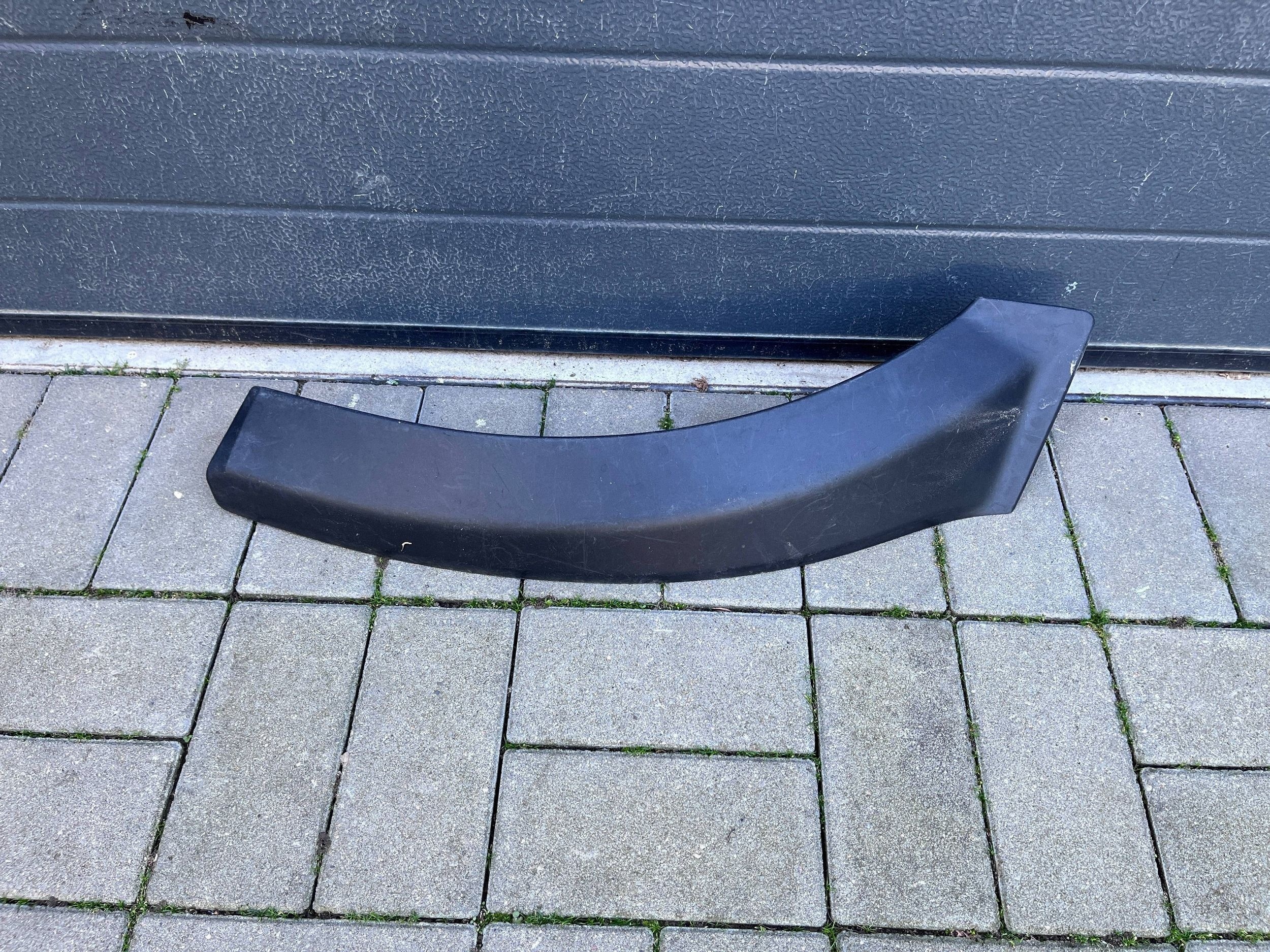 RANGE ROVER VELAR modanatura per parafango posteriore posteriore Destro J8A228370