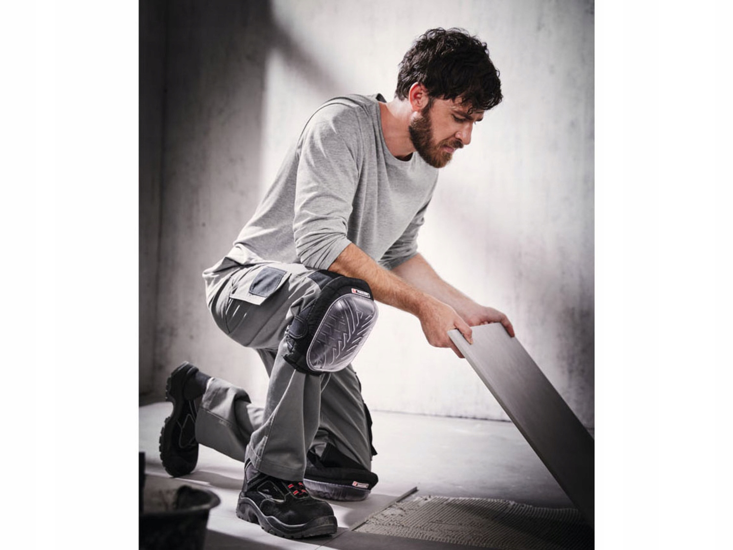 Nakolanniki ochronne ŻELOWE OCHRANIACZE NA KOLANA Parkside 2 SZT ROBOCZE EAN (GTIN) 4058143034037