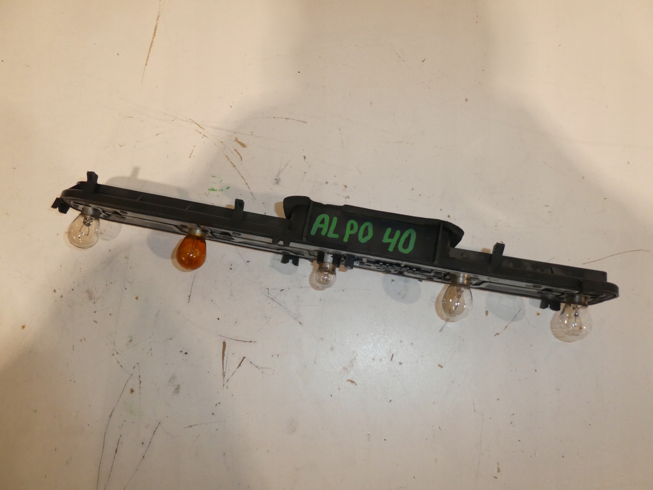 MERCEDES SPRINTER 906 light housing left rear part 3917379999