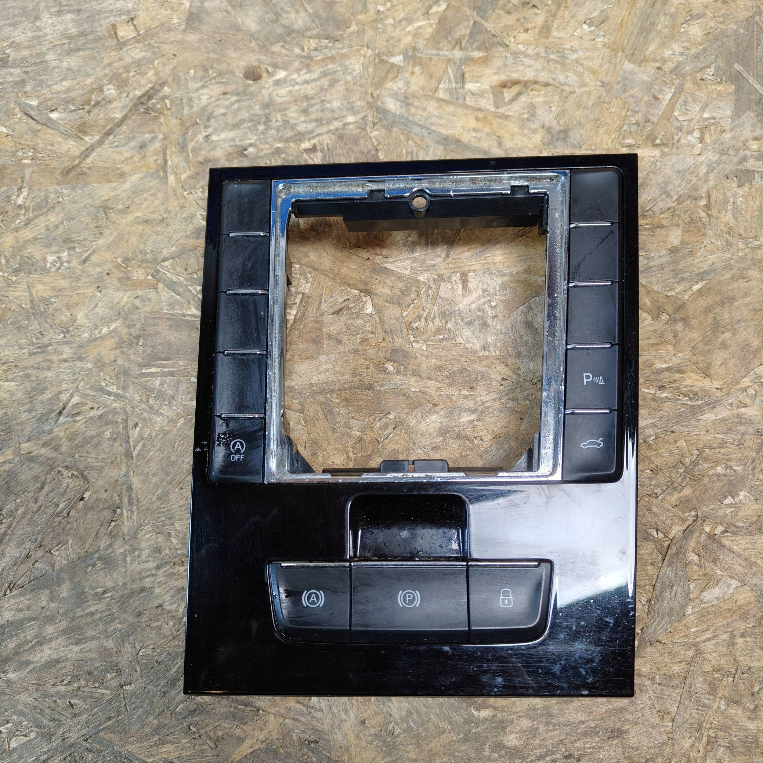 decorative trim Skoda Superb B8 (3V) 3V1863212A