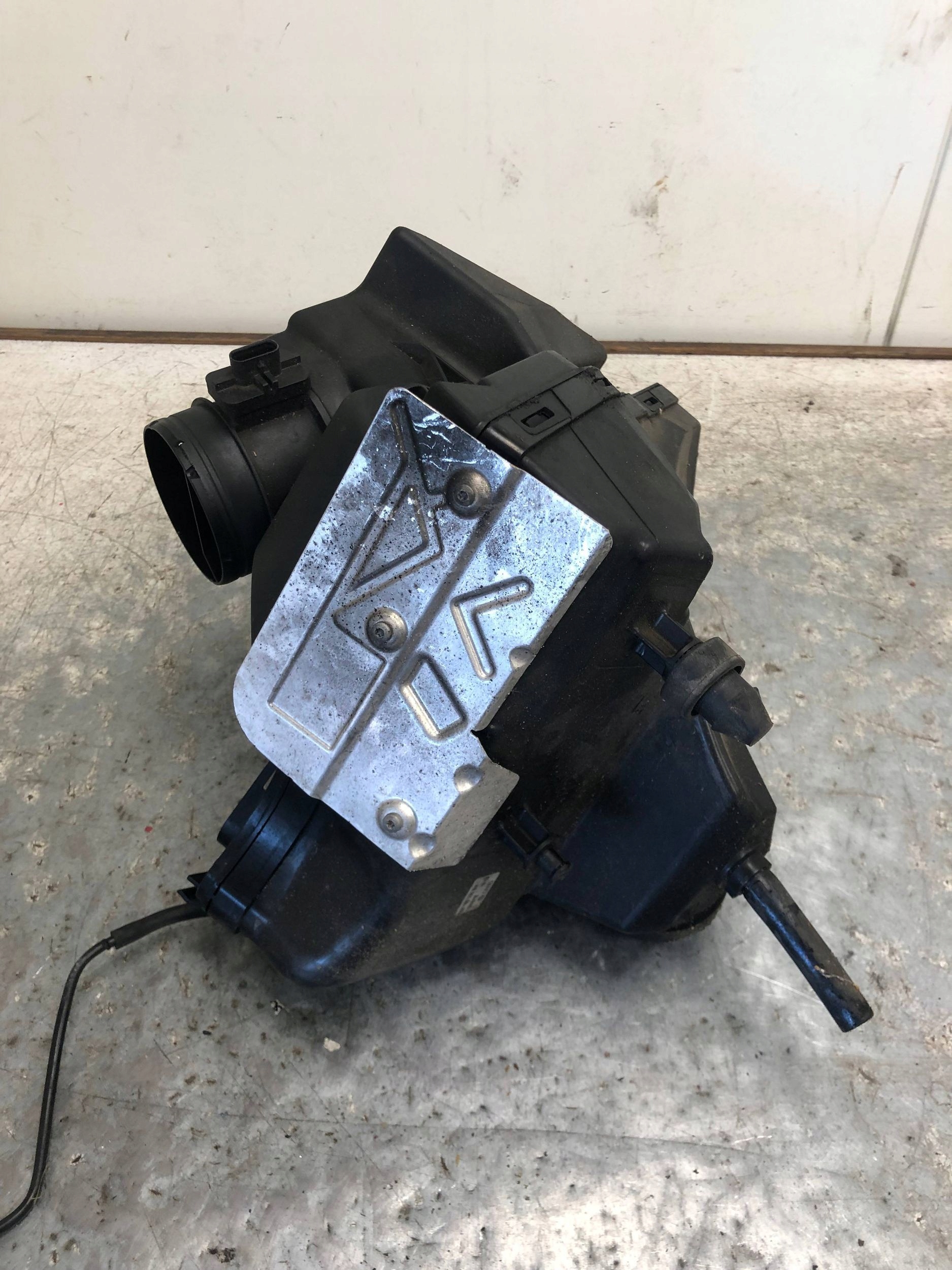 Gehäuse filter luft AUDI A4 B8 LIFT 8K0133837BF 8K0133835BM