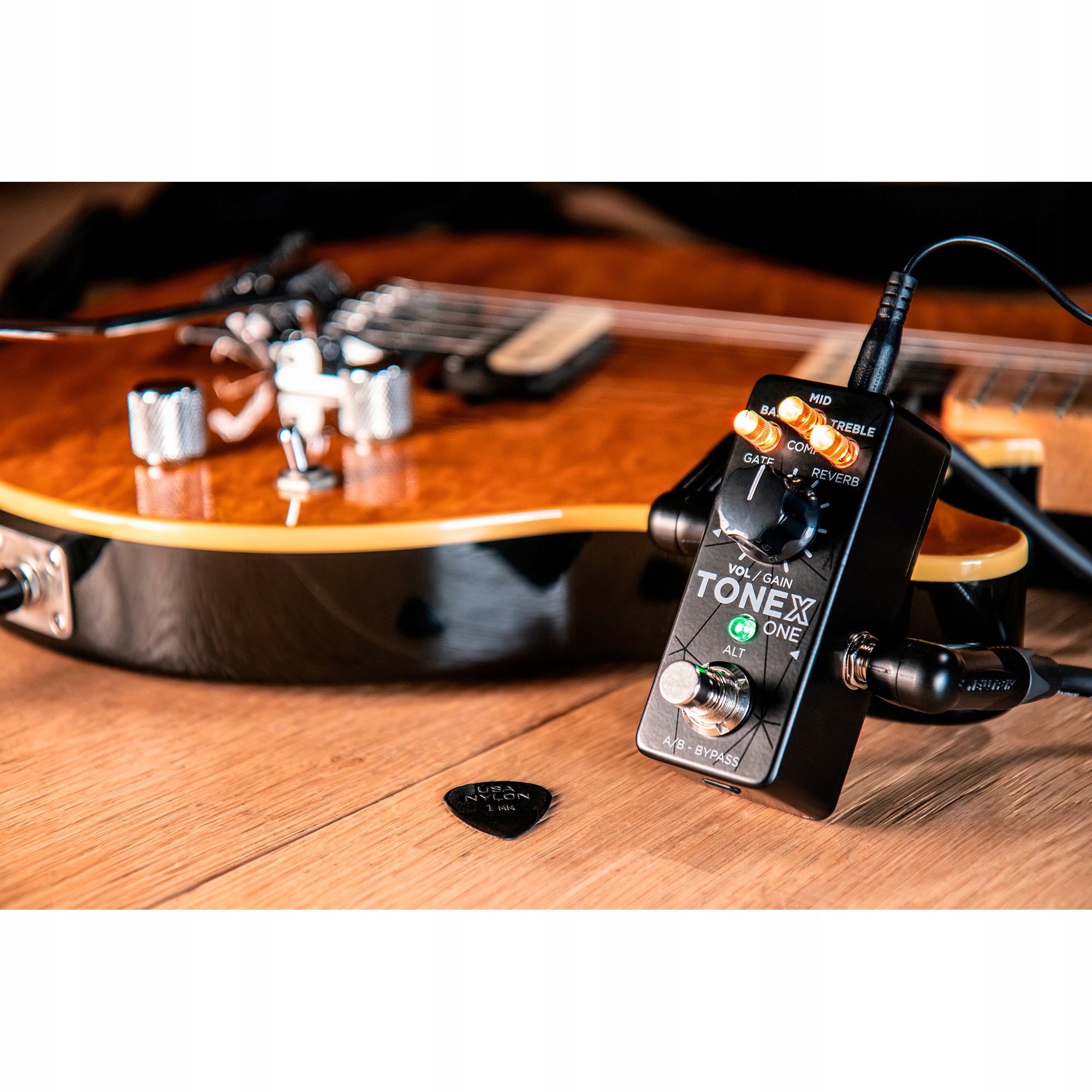 IK Multimedia ToneX One efekt gitarowy, basowy AI machine