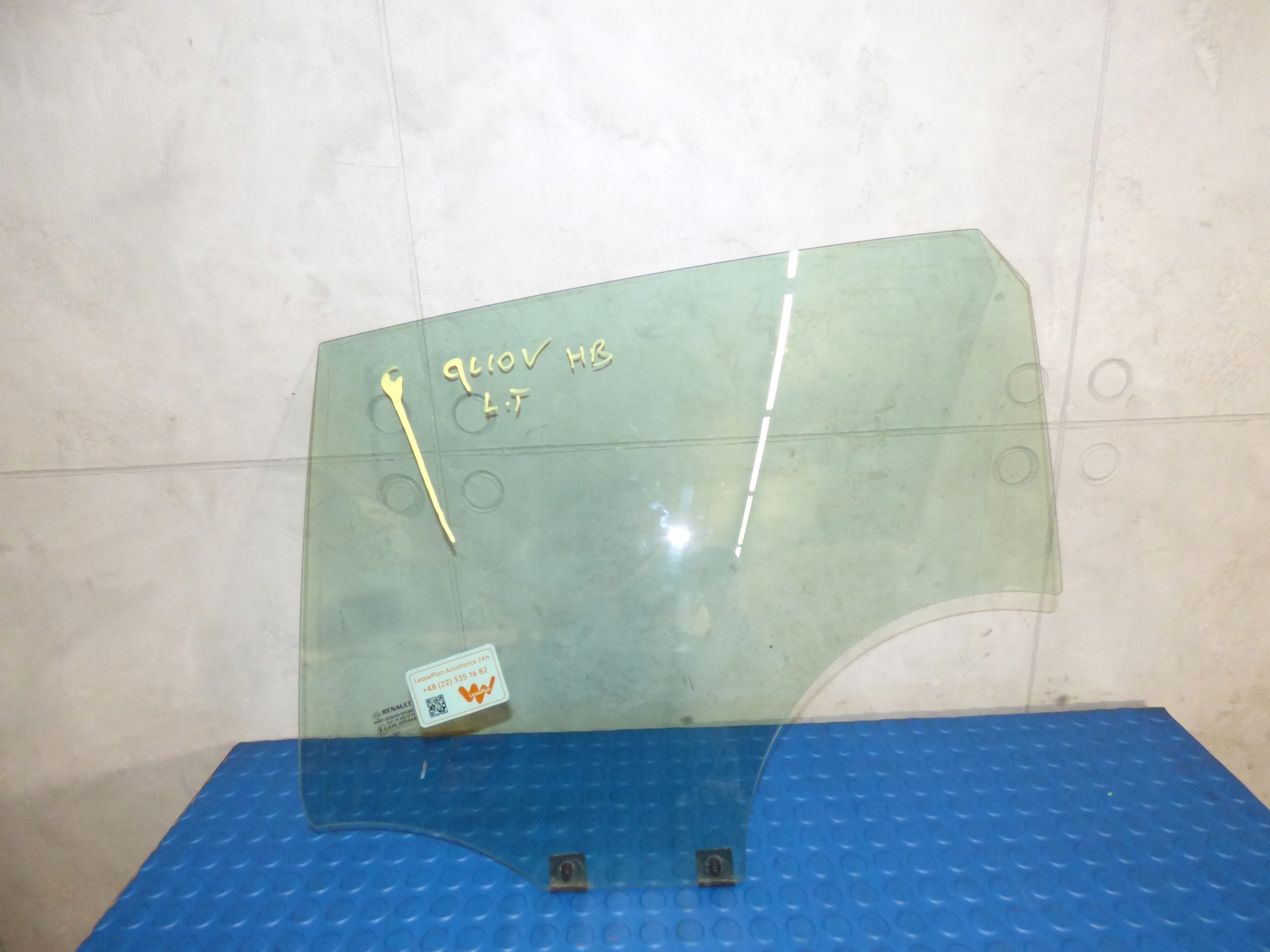 Стекло двери левое заднее STBDB RENAULT CLIO V HB