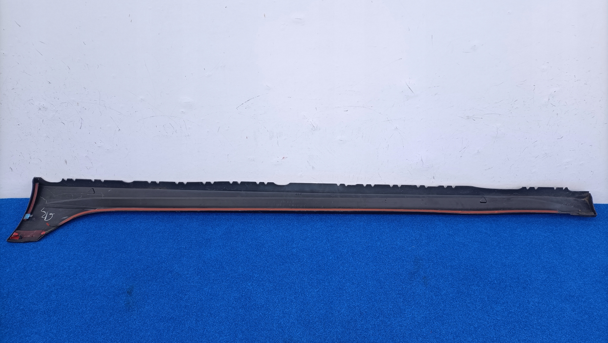 AUDI A4 B9 ALLROAD 2015R+ right moulding threshold threshold 8W9853860D DK01LR