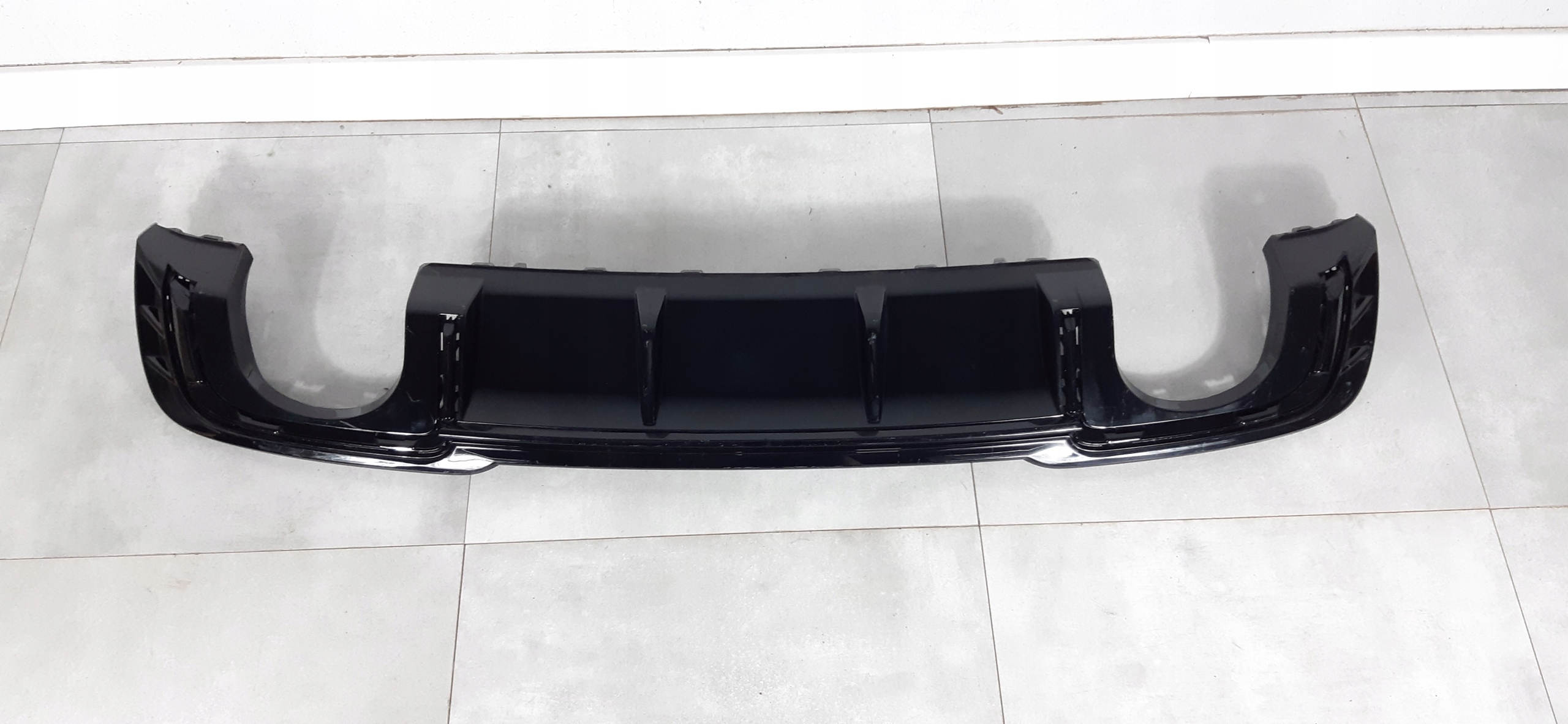 8V4807521AB - AUDI RS3 СПОЙЛЕР ДИФУЗОР СПОЙЛЕР ЗАДНЬОГО БАМПЕРА 8V4