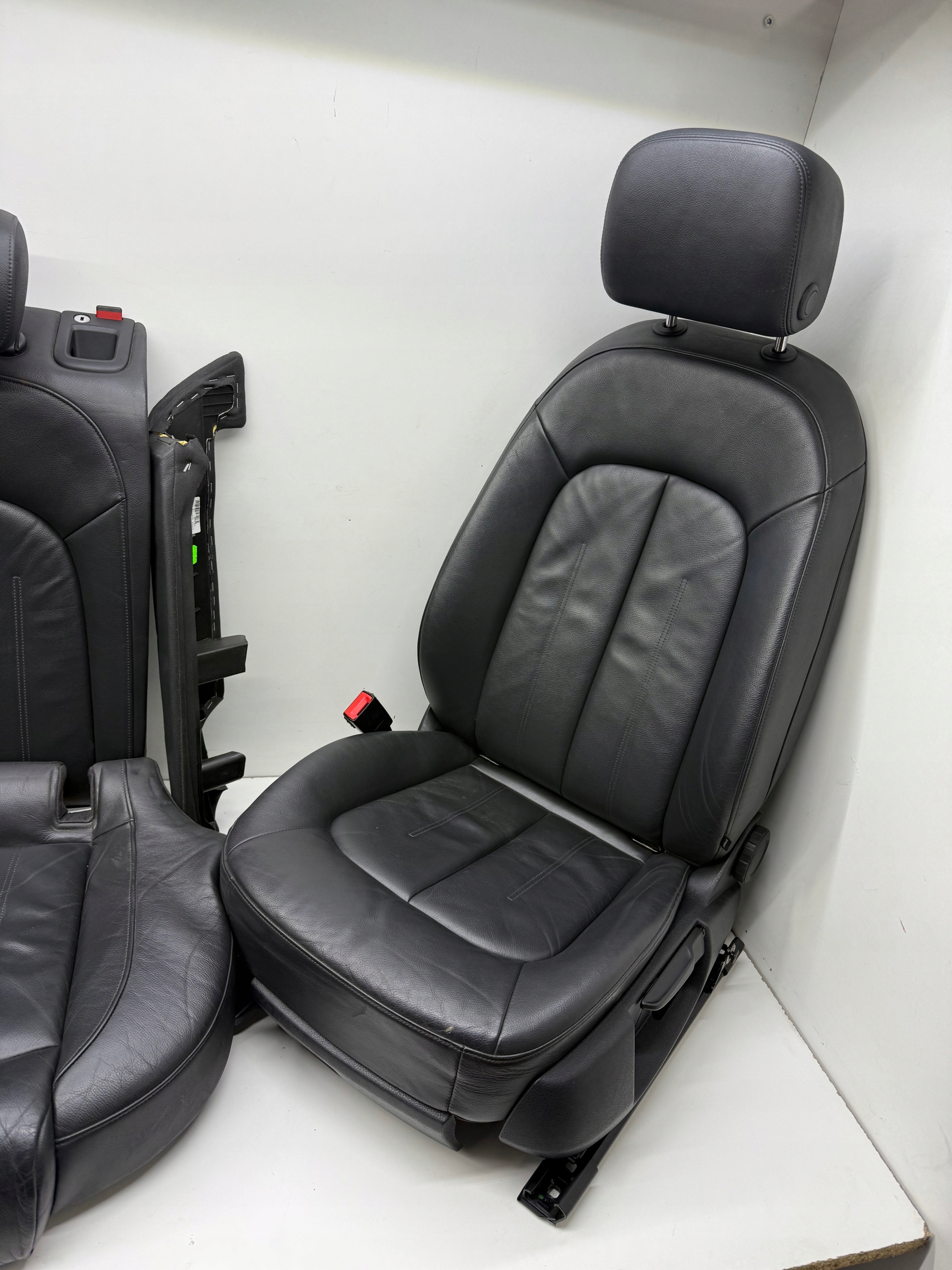 AUDI A6 C7 Berline Siège Sièges Interne KOMPLET Cuir, en cuir Latérale/côté UK