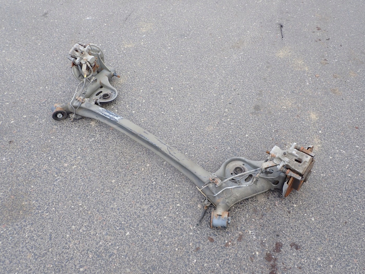 BELKA OŚ ZAWIESZENIA TYŁ TYLNA TAECZ 2XZACISK SUZUKI 4X4 SUZUKI SX4 S-CROSS Numer katalogowy części BELKA OŚ ZAWIESZENIA TYŁ TYLNA TAECZ 2XZACISK SUZUKI 4X4 SUZUKI SX4 S-CROSS