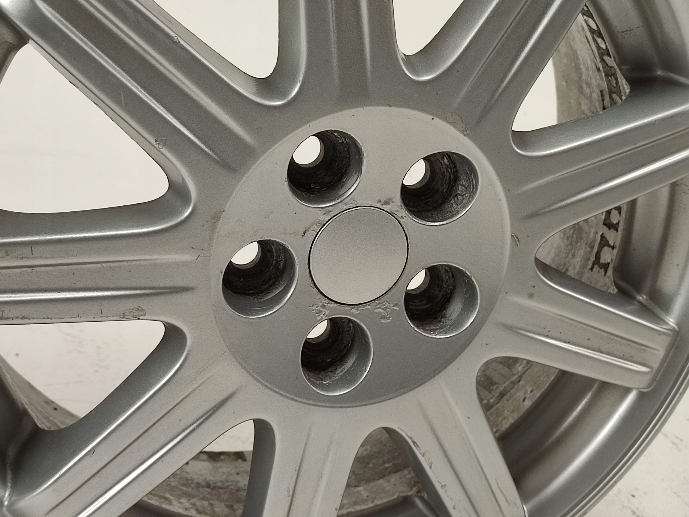 disk 4 SZT. 5x100 / ET40 / 6J / 16" CHRYSLER PT CRUISER 2006-... M