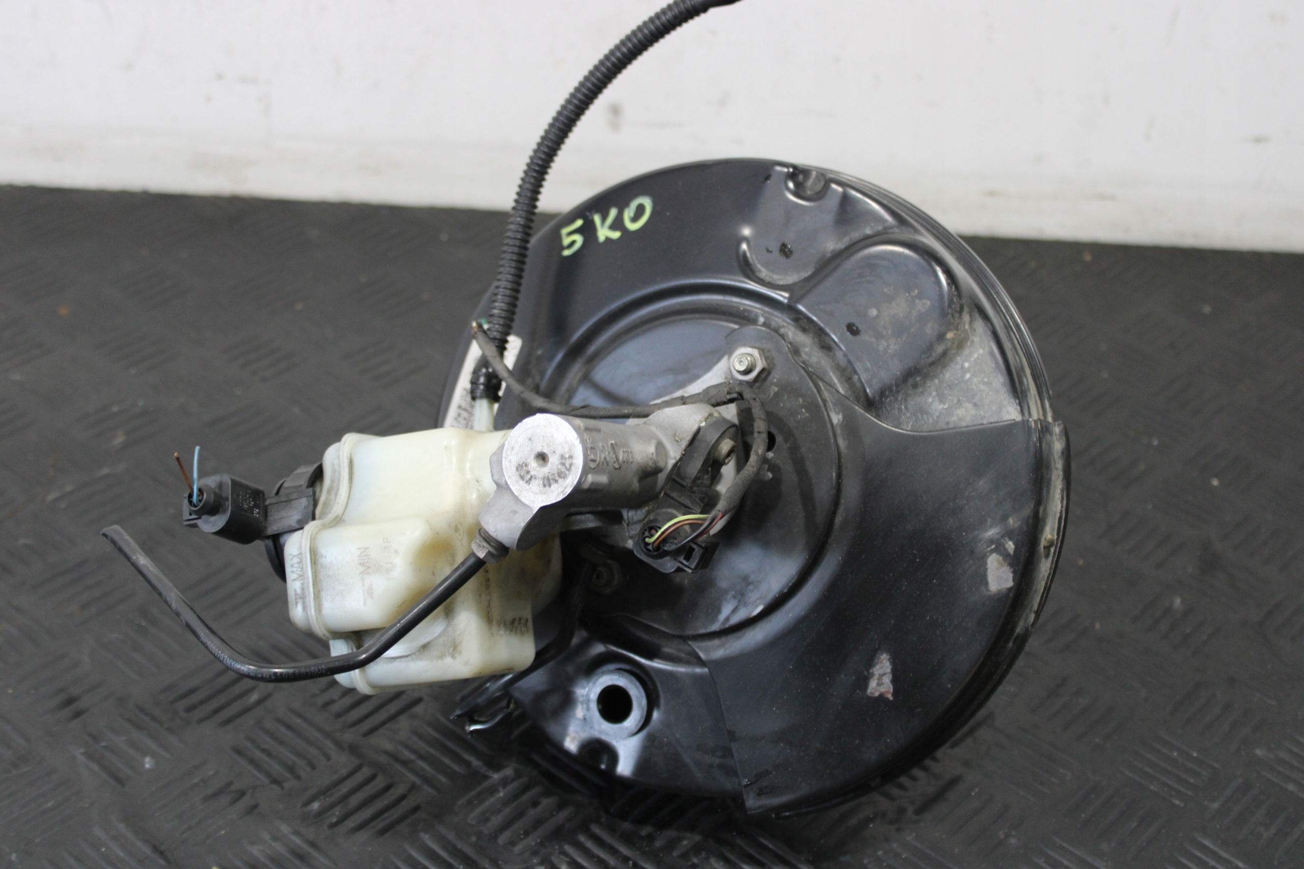 SERVO SERVOFRENO GOLF VI 6 5K0 1K1614105CL