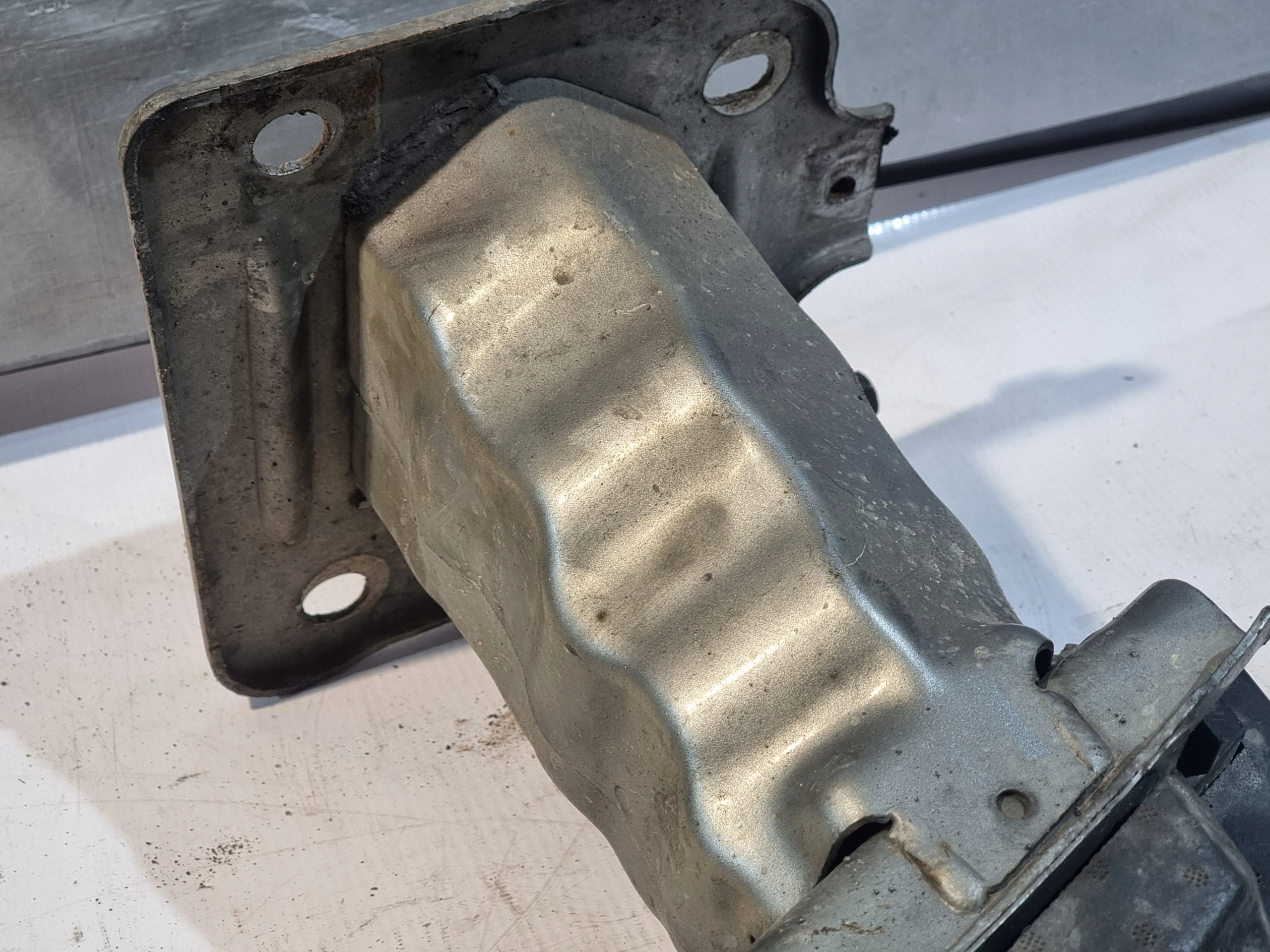 bumper support front pillar ALFA ROMEO 159 1.9 JTDm 150KM