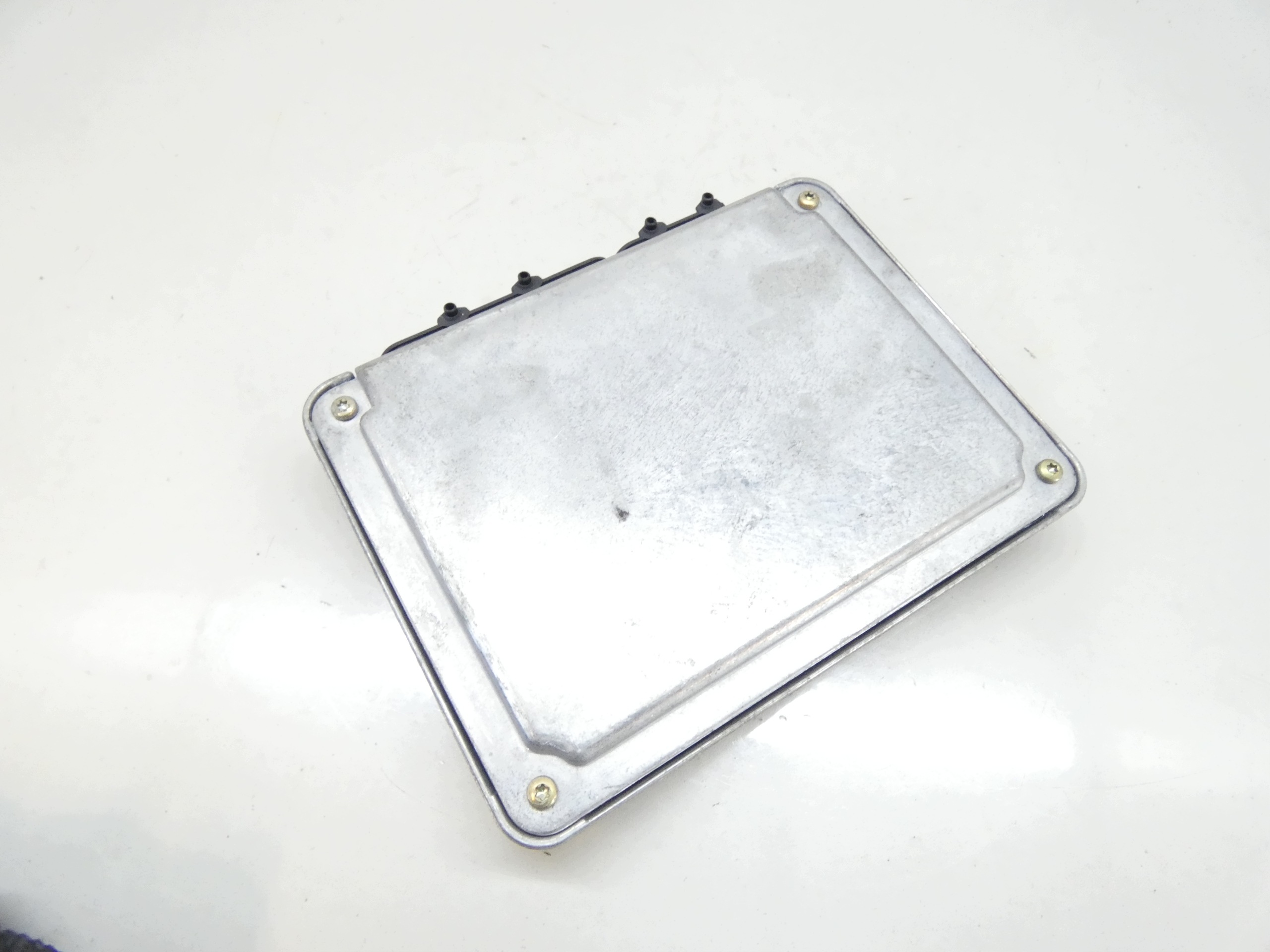 computer control unit of the engine AUDI A4 B5 95-99 1.9 TDI 90KM 038906018R