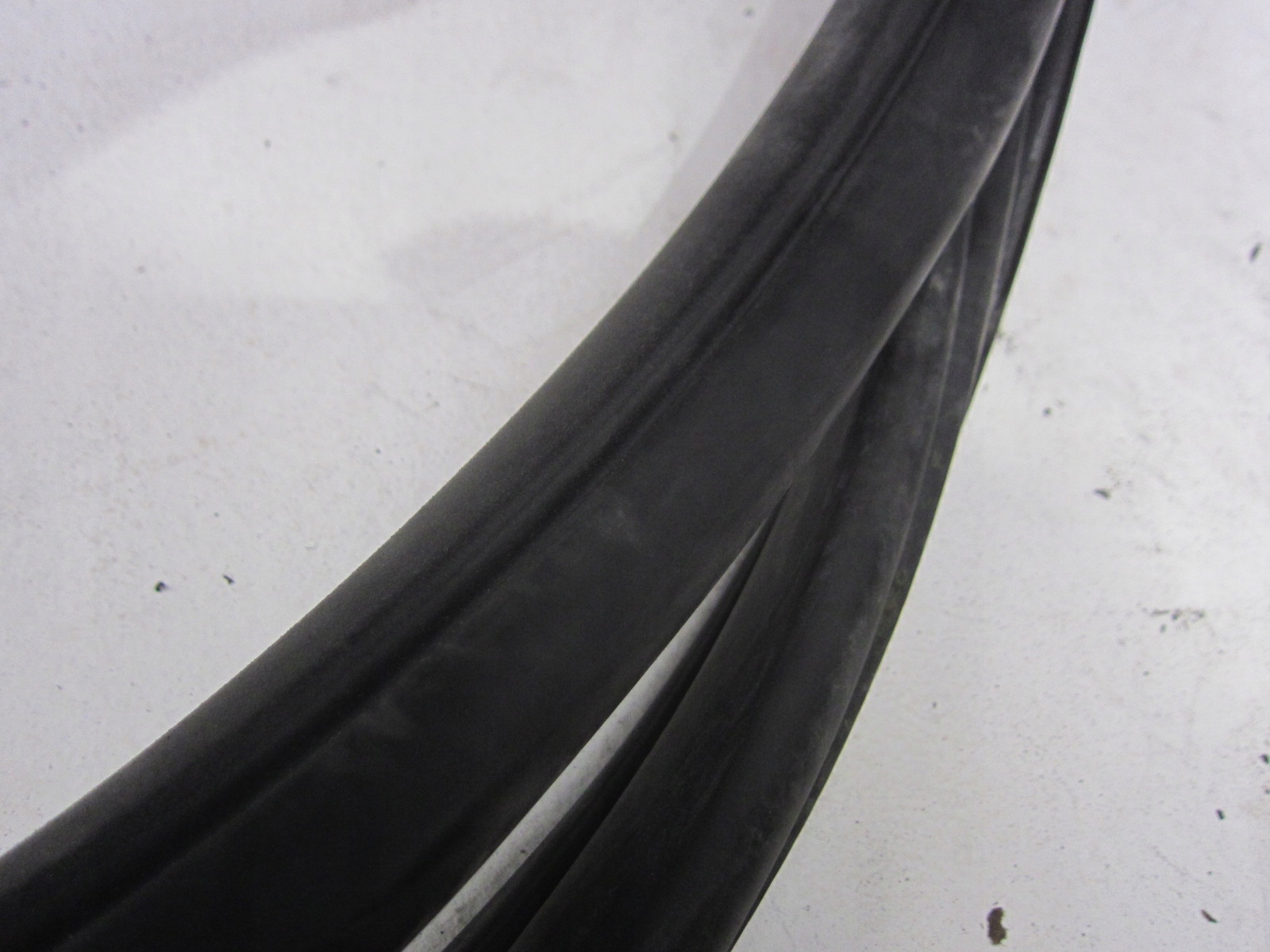 BMW E81 E82 gasket door right front right front 51767164948 7164948