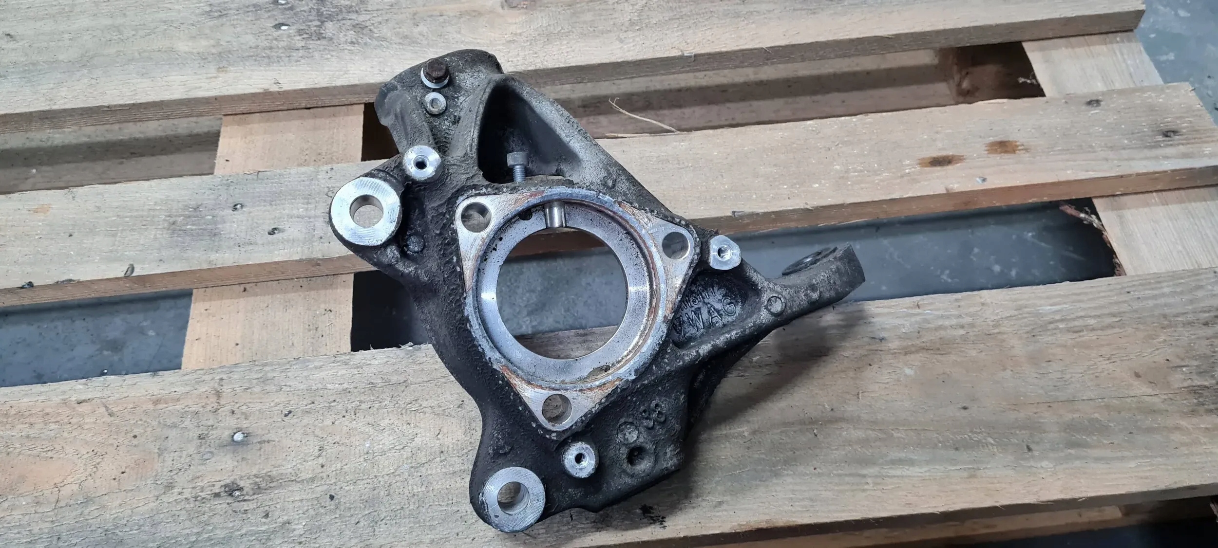 Q3 83A swing left left front front 2.0 TFSI 5Q0407253A