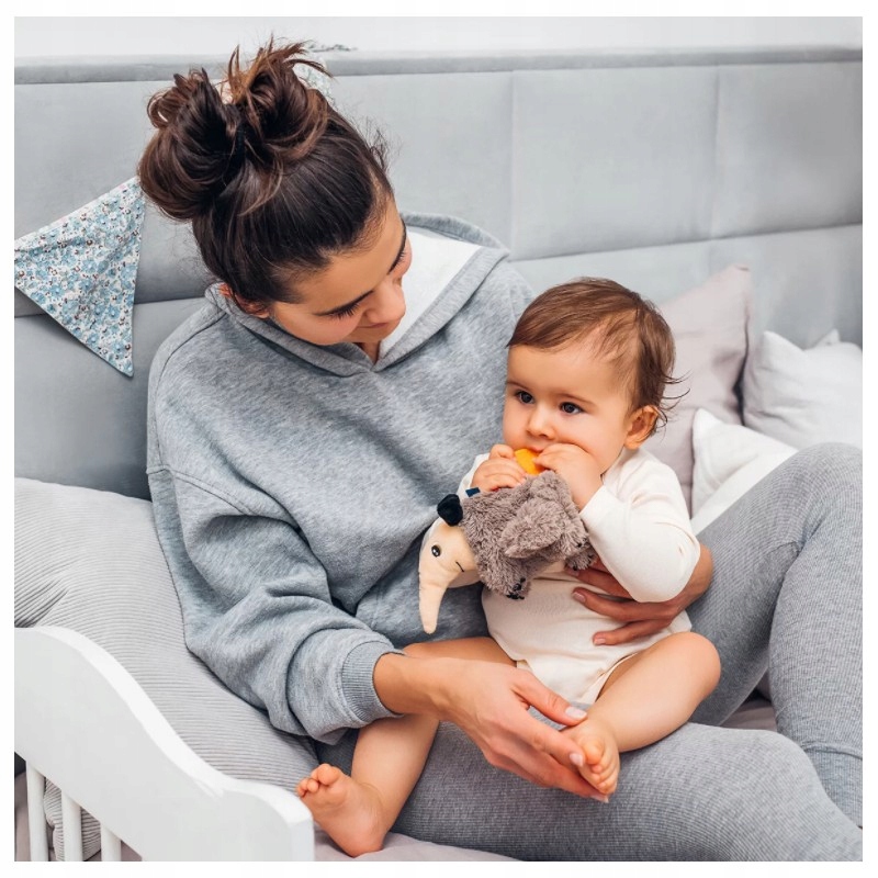 Zawieszka do wózka maskotka MRÓWKOJAD Edgar Efekty dźwiękowe