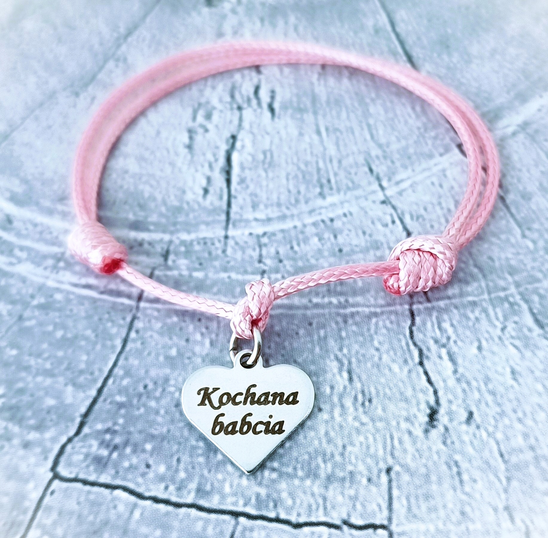 Bransoletka na Sznurku Serce Stalowe z Dowolnym Grawerem 32 Kolory Kolekcja Biżuteria ze Stali Szlachetnej