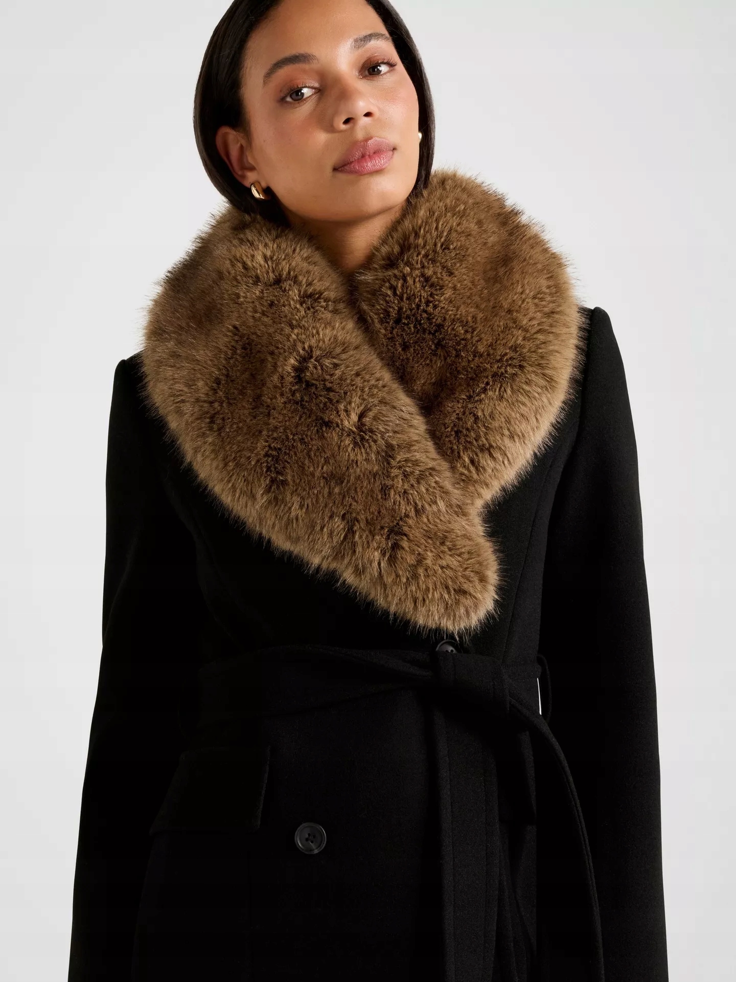 Forever New Black Chelsea Double Breasted Fur Collar Kabát 10
