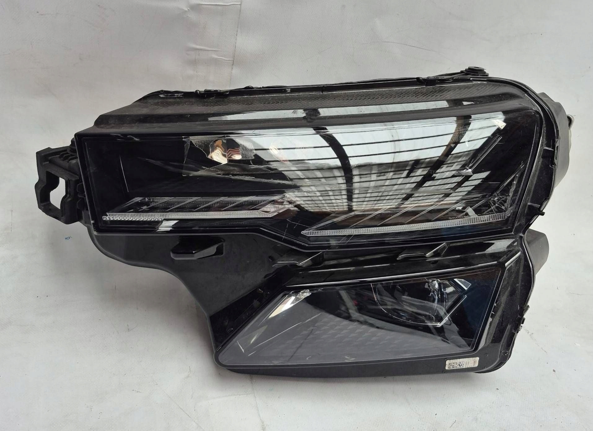 SKODA KAROQ LIFT 21- light left front front FULL LED 57B941035B