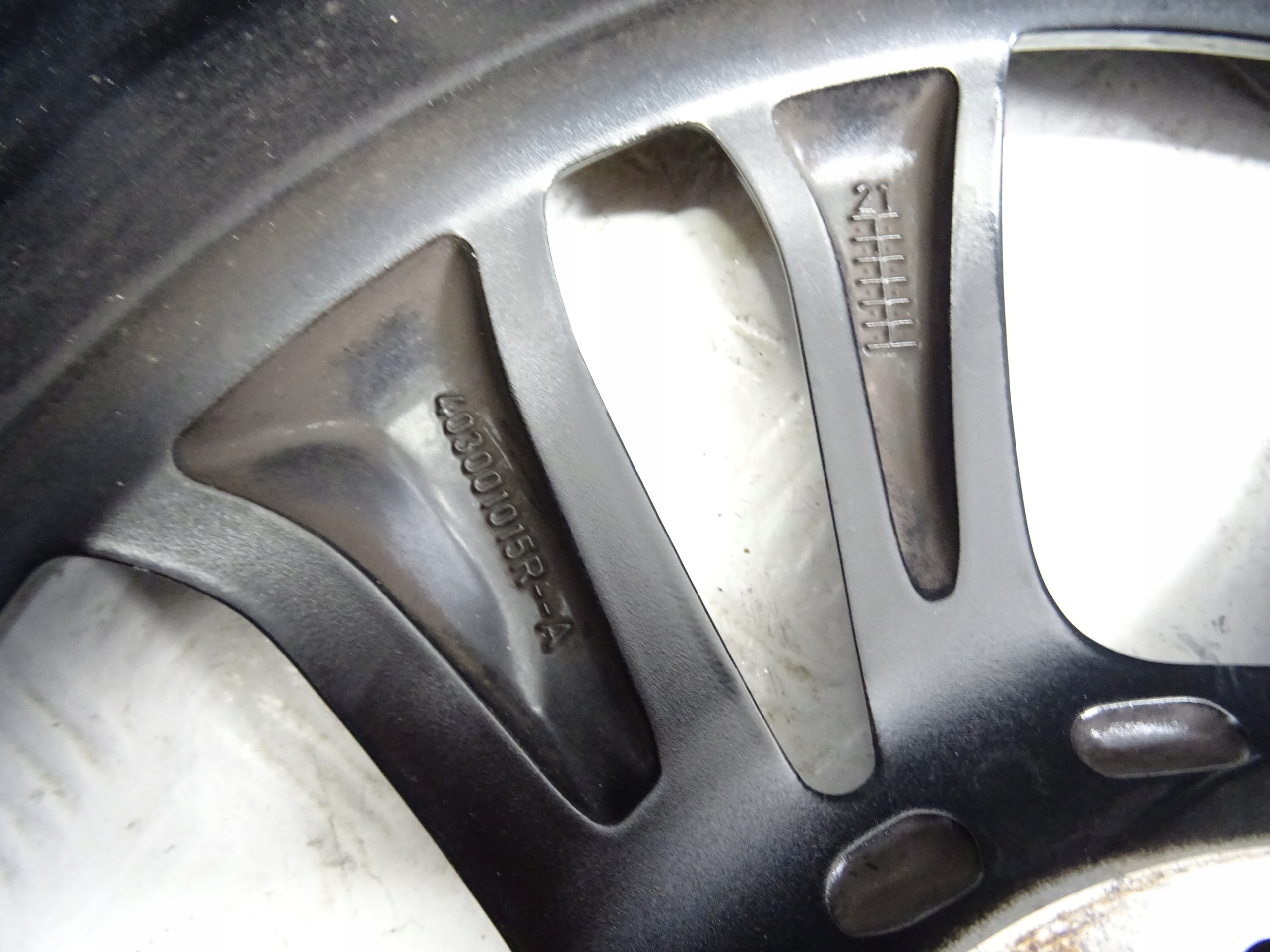 RENAULT disk hliníkový 7" 17" 5X114,3 ET 48