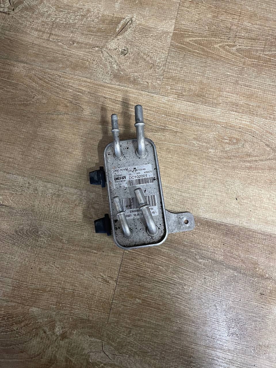 CHŁODNICA PALIWA RANGE ROVER SPORT L494 CPLA-9N103-AA