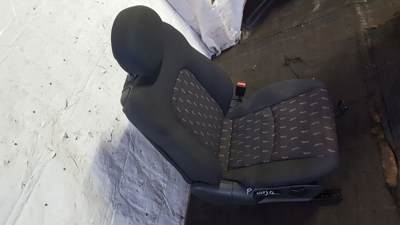 Siège Avant Droite Passegers Mercedes W203 CL