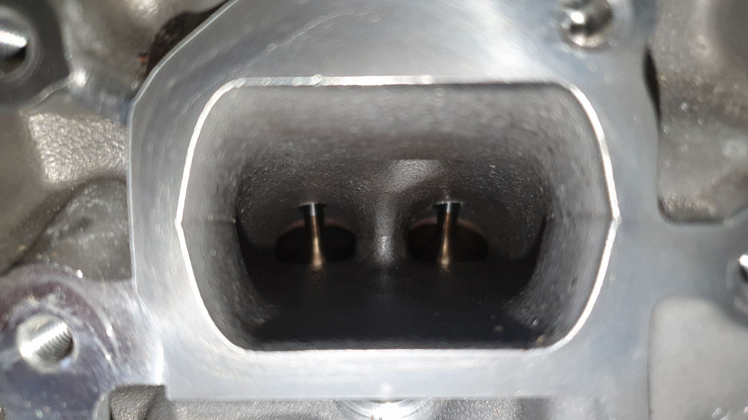 Audi A3 8Y 2025 engine MOTOR pillar coils as new 13KM DXDA
