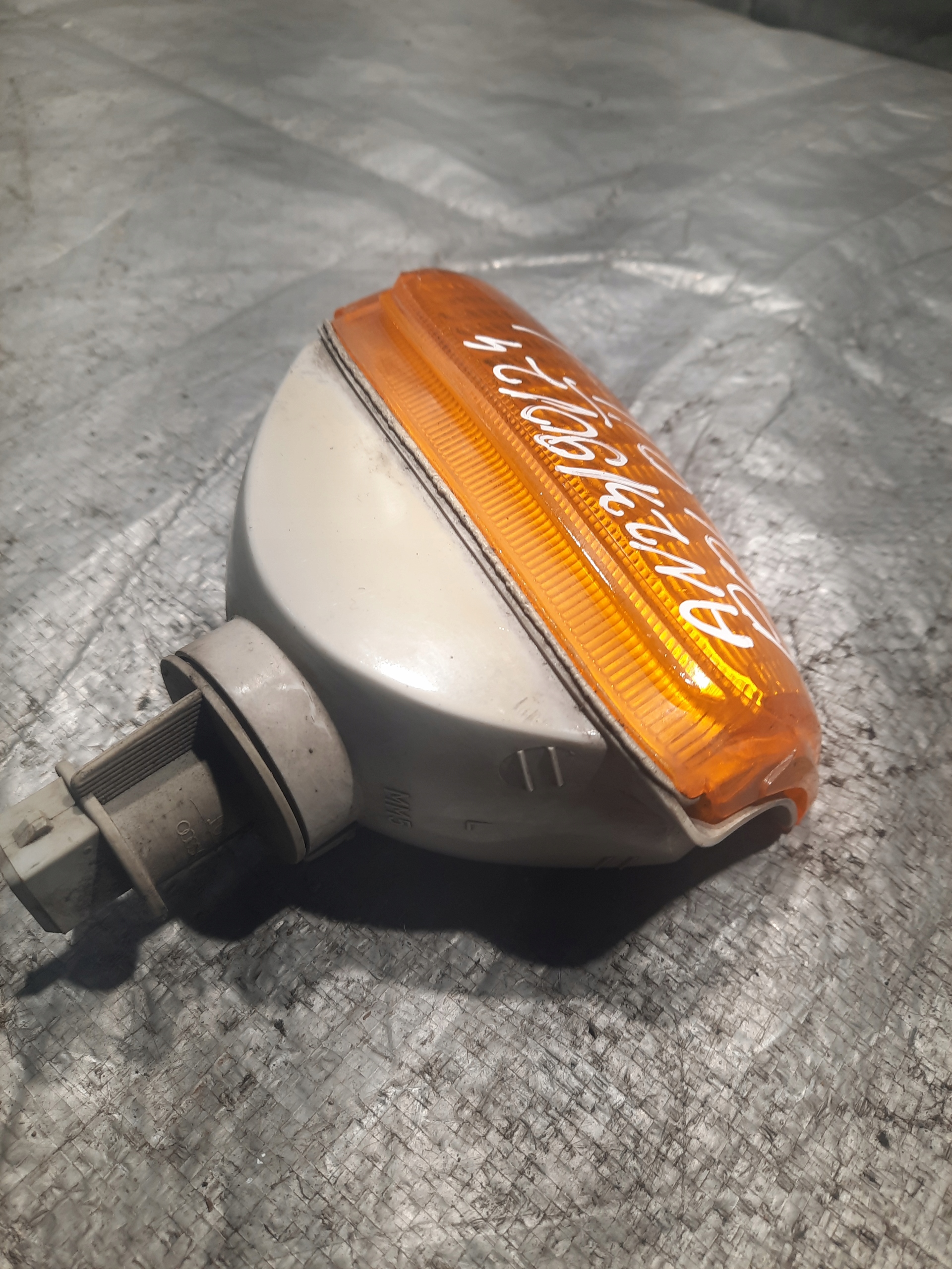 indicator left Volkswagen OE 867953049