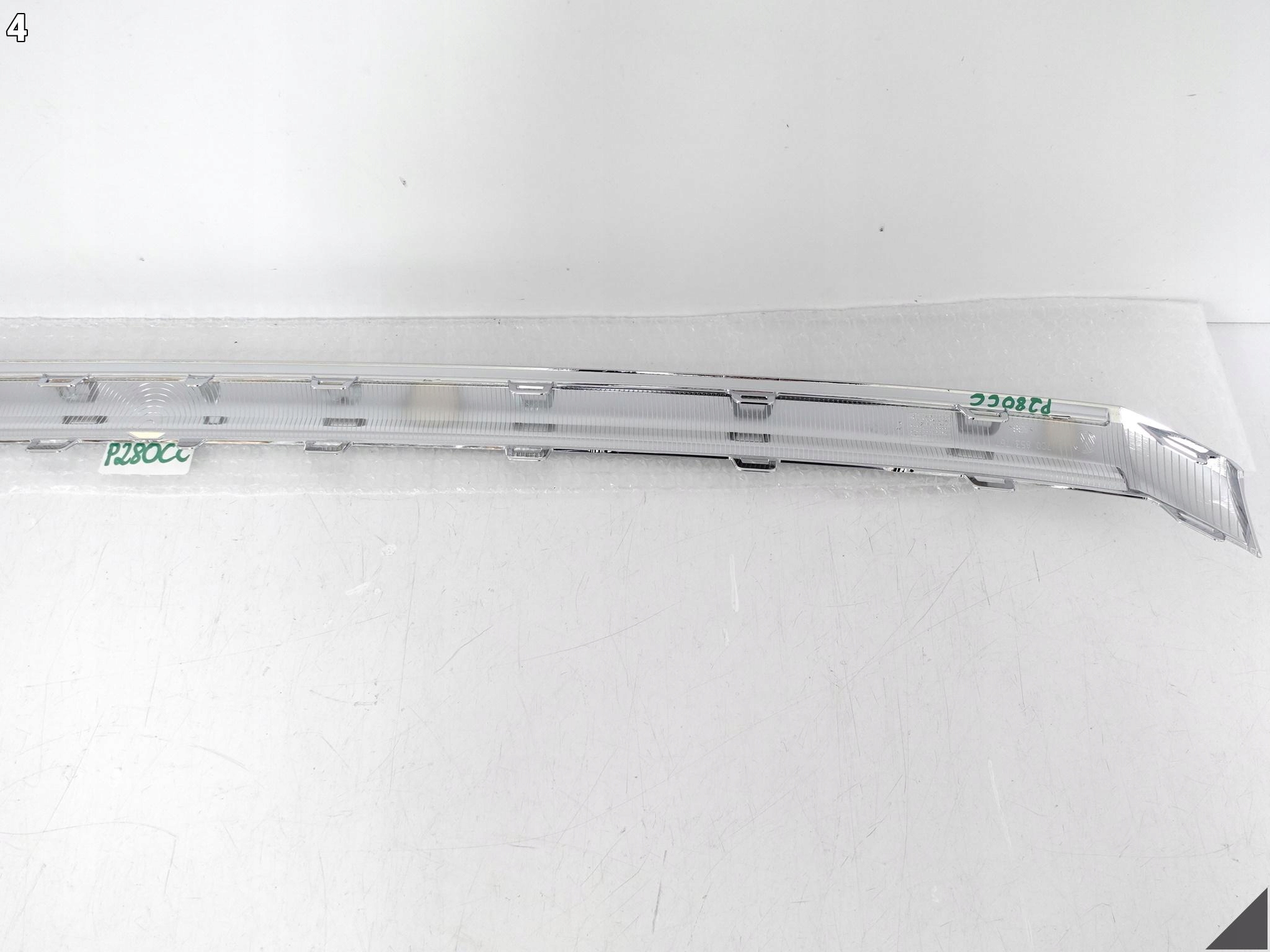 VW CRAFTER II 2 7C0 17- decorative trim CHROM W grill bumper front