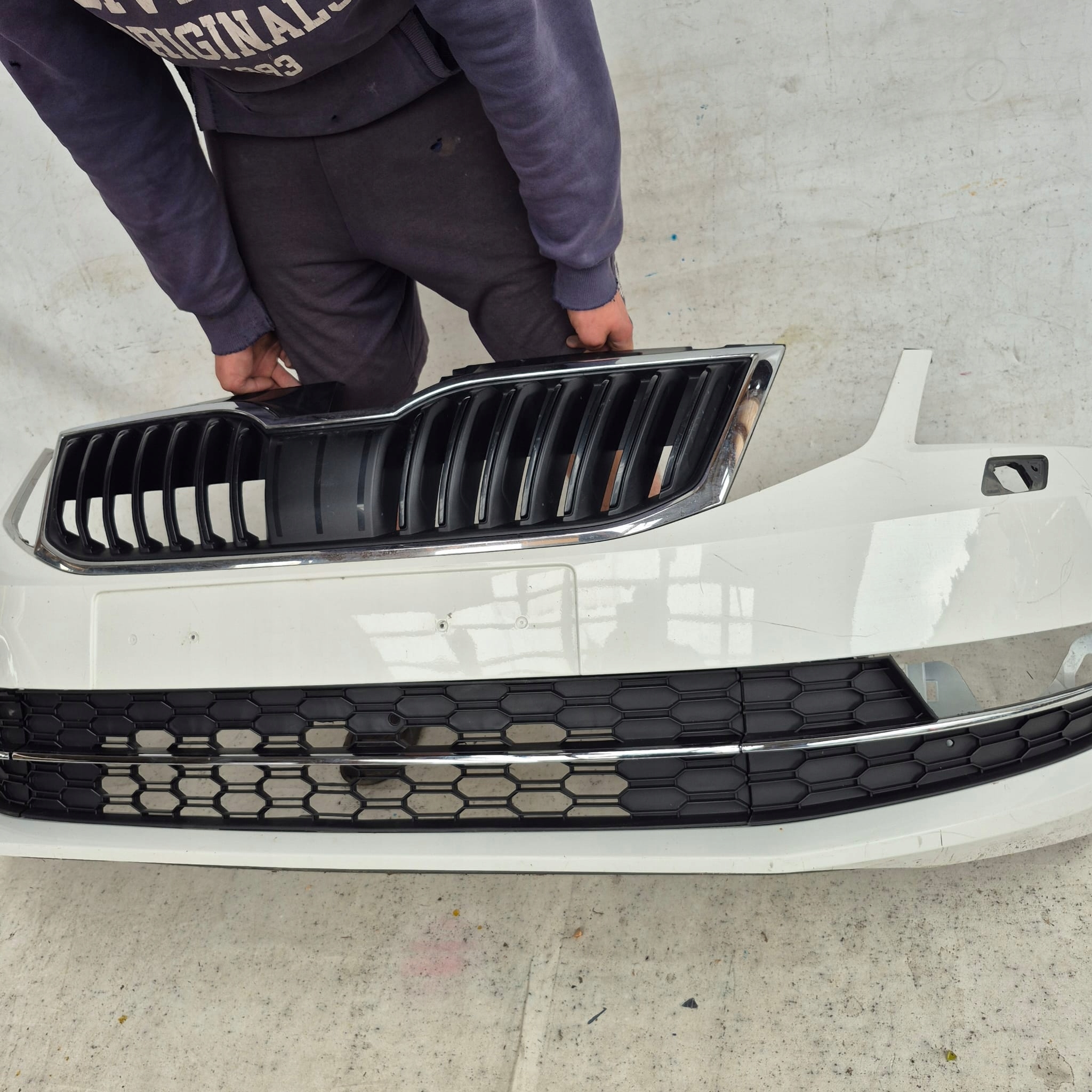 SKODA OCTAVIA III LIFT 17- bumper front front SPR 5E0807221N